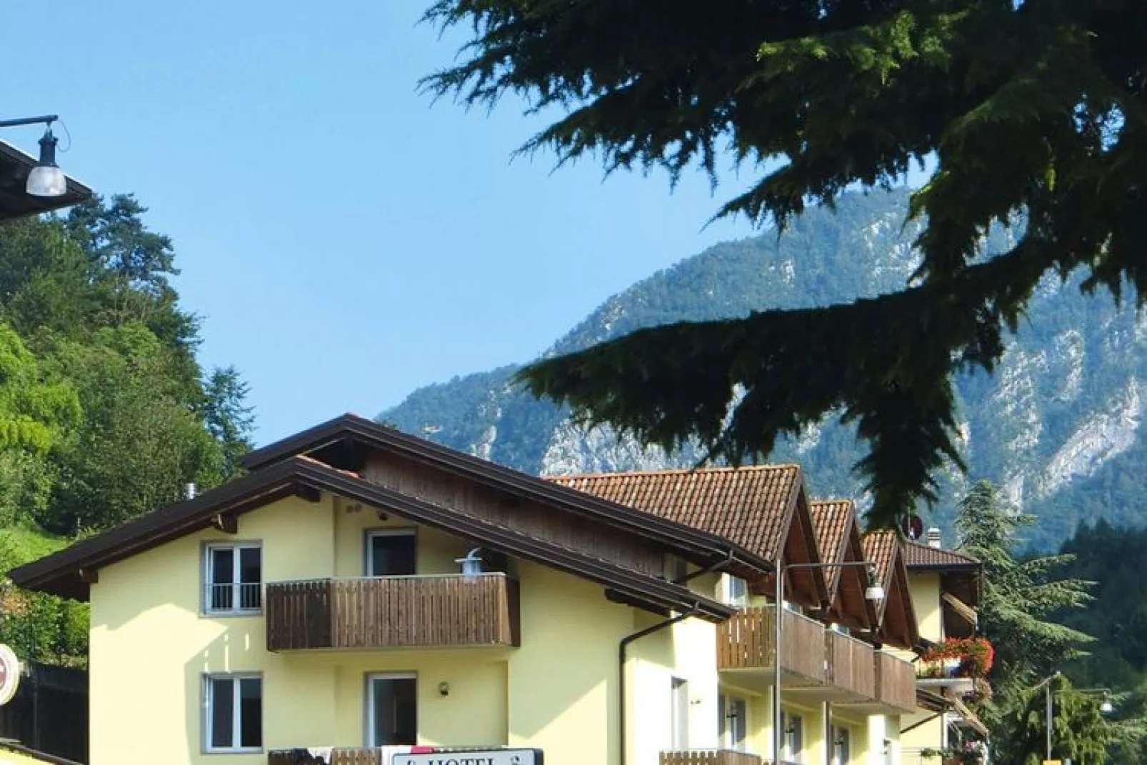 Residence Palafitte, Molina di Ledro-bilo-Buitenkant zomer