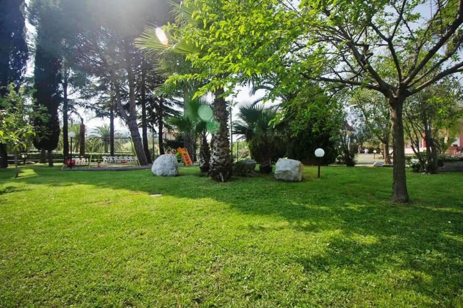 Villa Paola Loano - Type B6S-Tuinen zomer