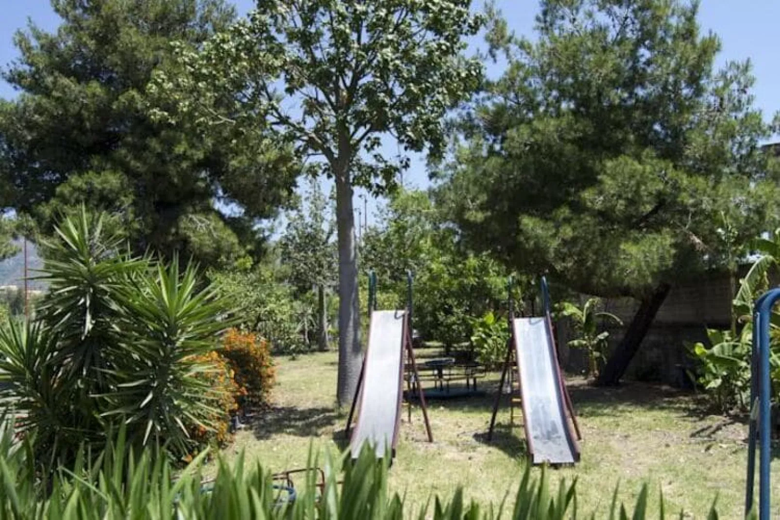 Appartement in Giardini Naxos in de buurt van Shopping-Parkfaciliteiten