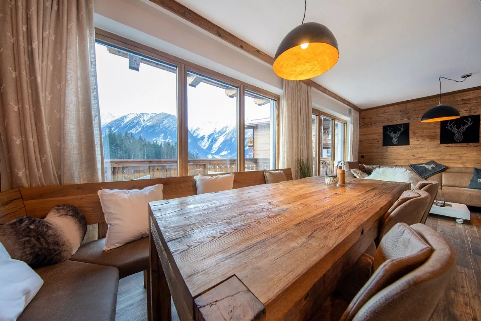 Rossberg Hohe Tauern Chalets -6-Woonkamer