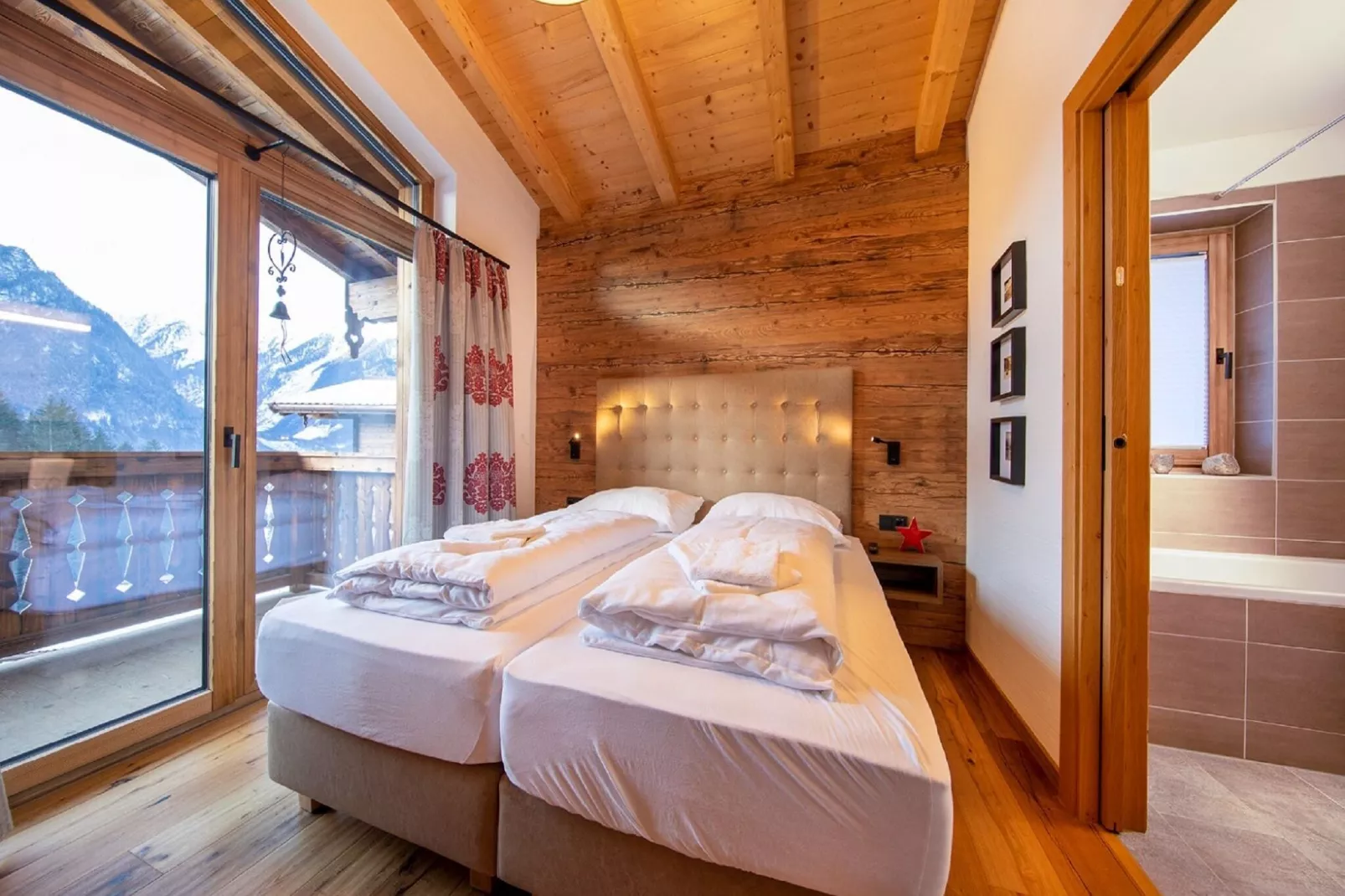 Rossberg Hohe Tauern Chalets -6-Slaapkamer