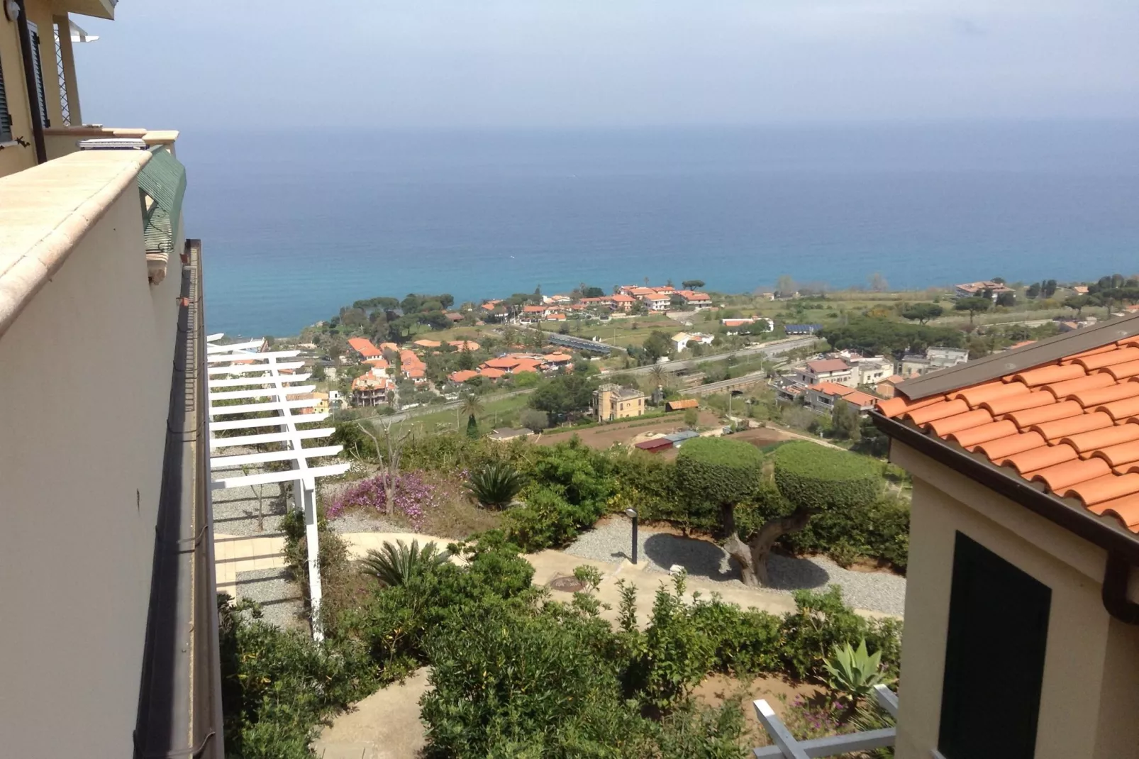Casa Giovanni - Apt B6-Uitzicht zomer