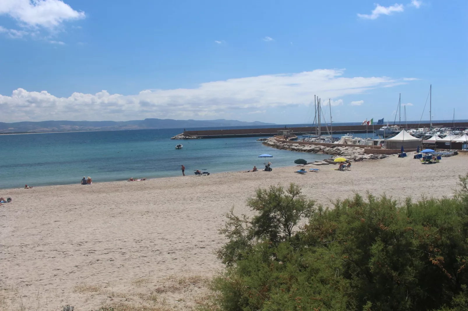 Casa in Costa Rossa-Gebieden zomer 1km