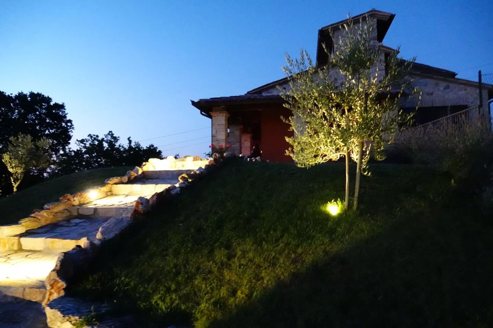 Villa Due Olive-Buitenkant zomer