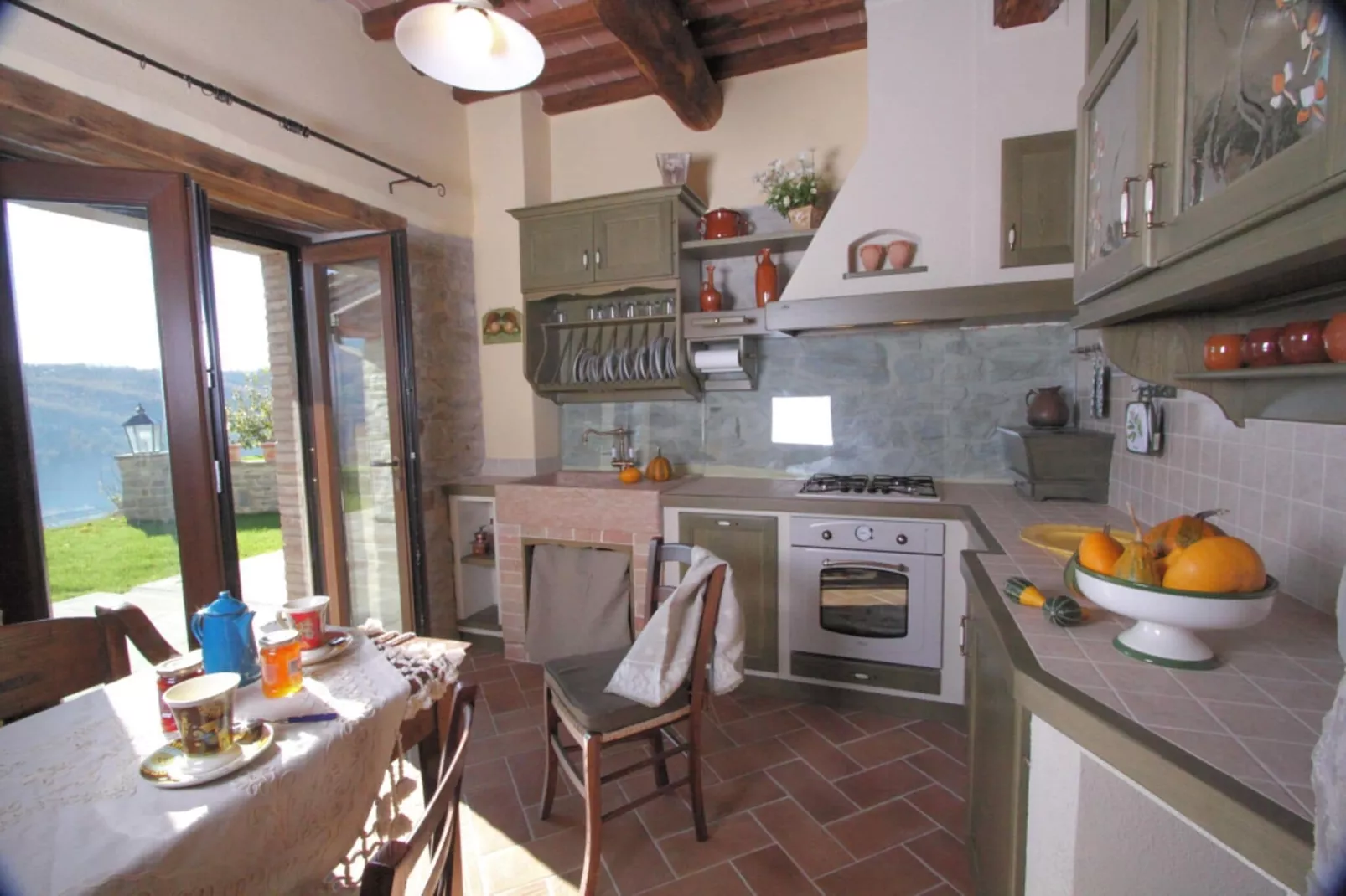 La Rocca Estate-Keuken