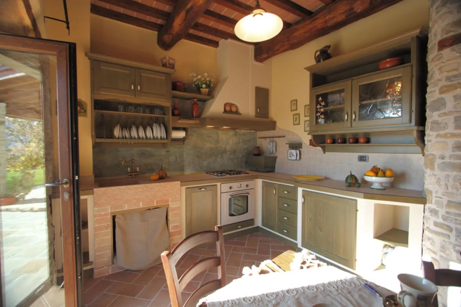 La Rocca Estate-Keuken