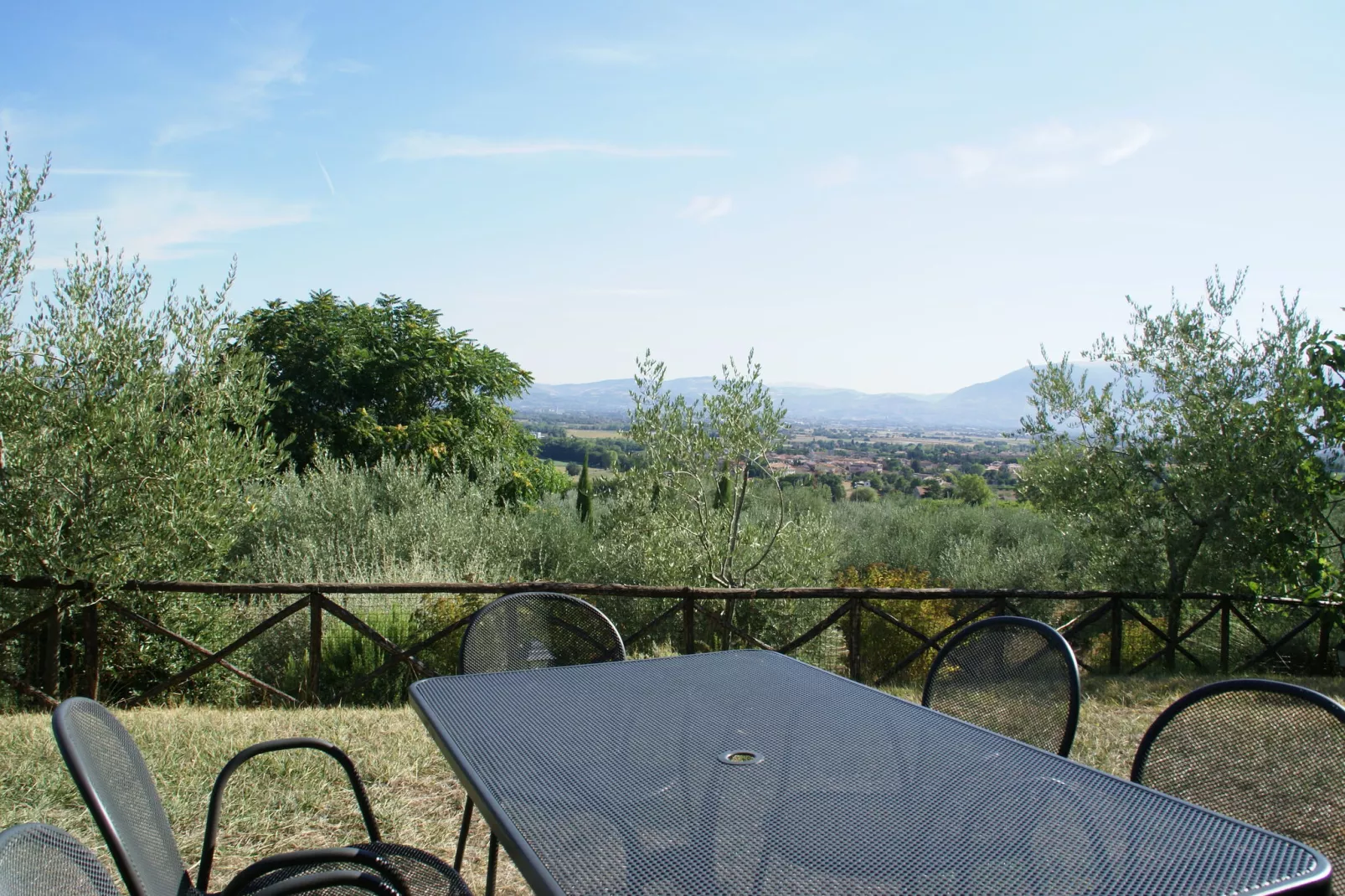 Macina Bettona Frantoio-Terrasbalkon