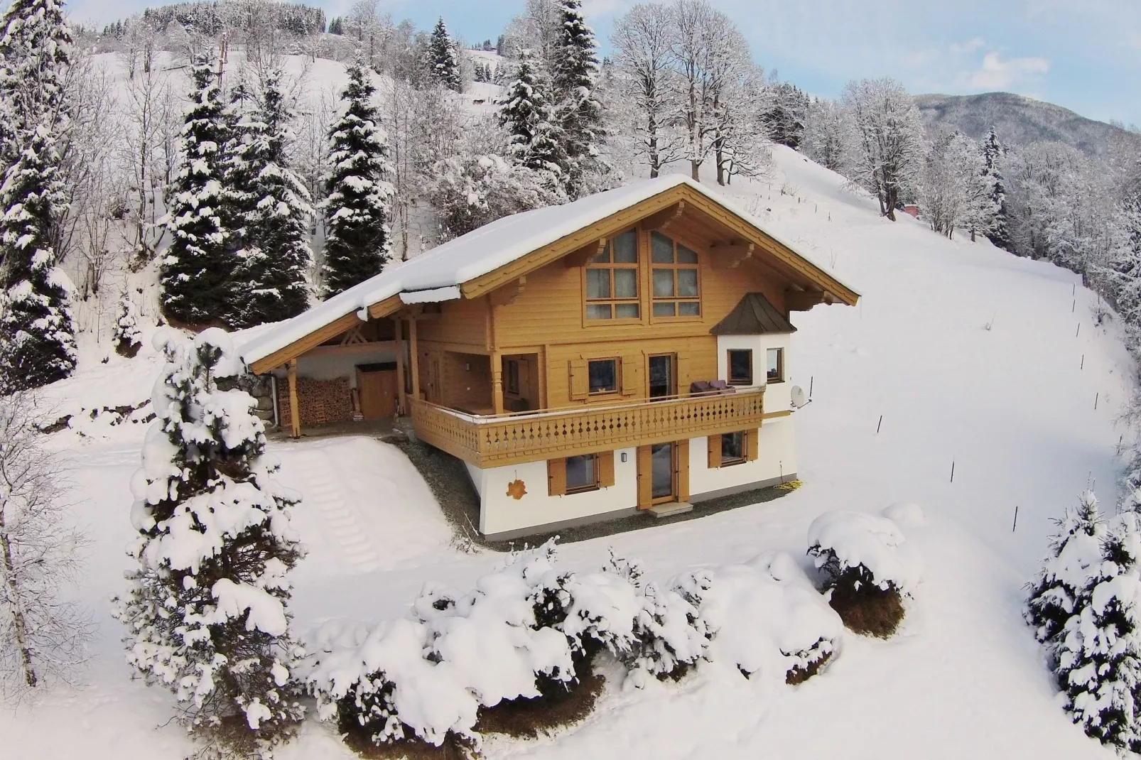 Chalet Huski Viehhofen-Exterieur winter