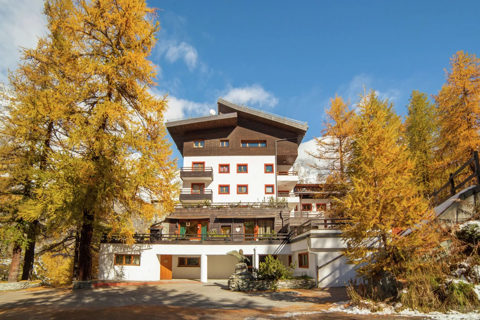 Residenza Cervinia Bilo Sei-Buitenkant zomer