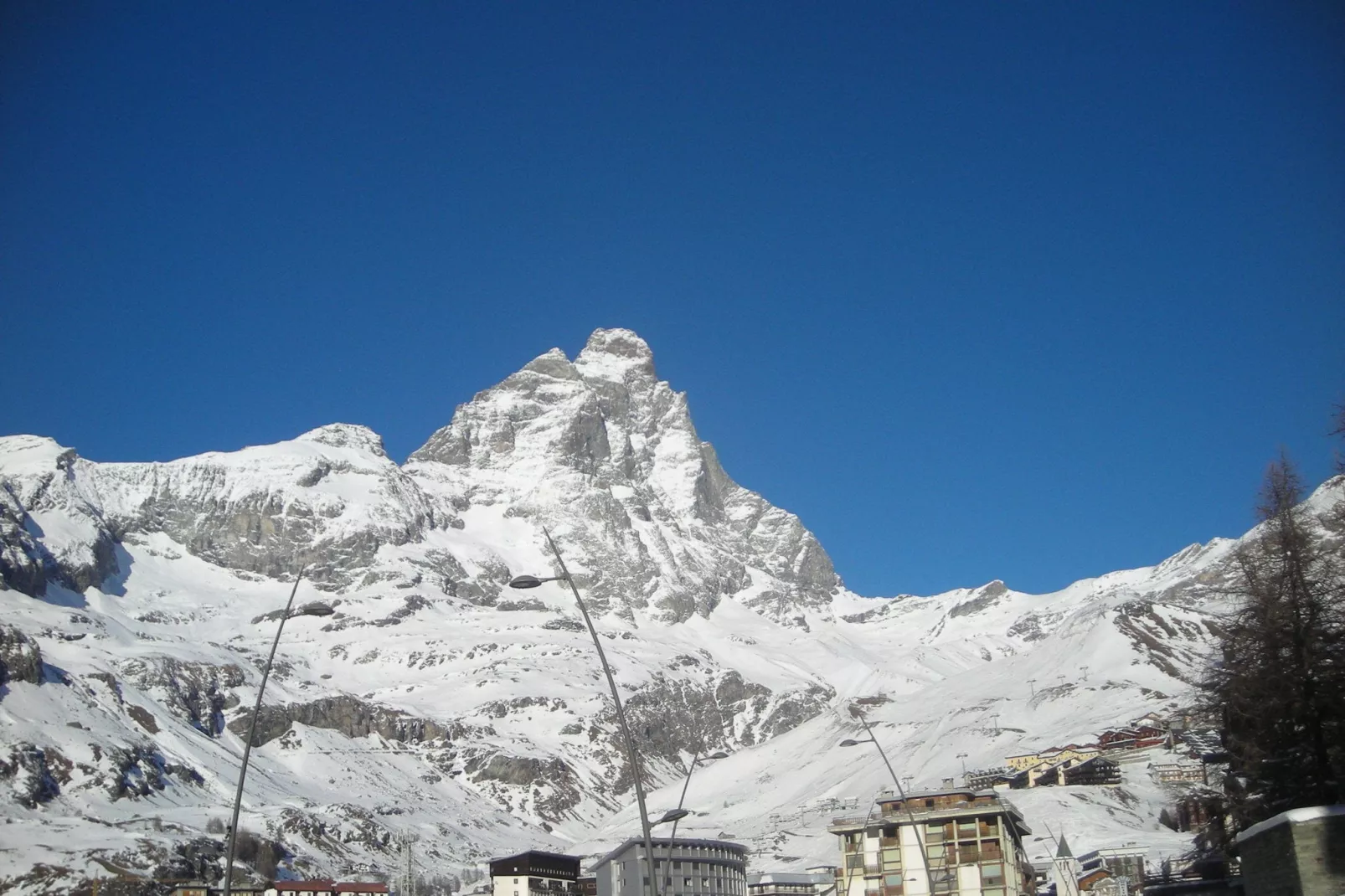 Residenza Cervinia Bilo Piano Cinque-Gebied winter 1km