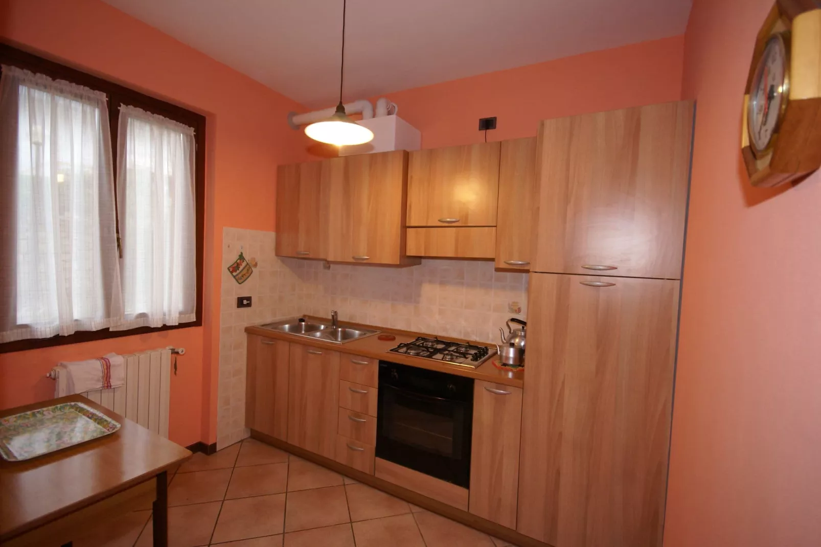 Casa Flora 4 app-Keuken