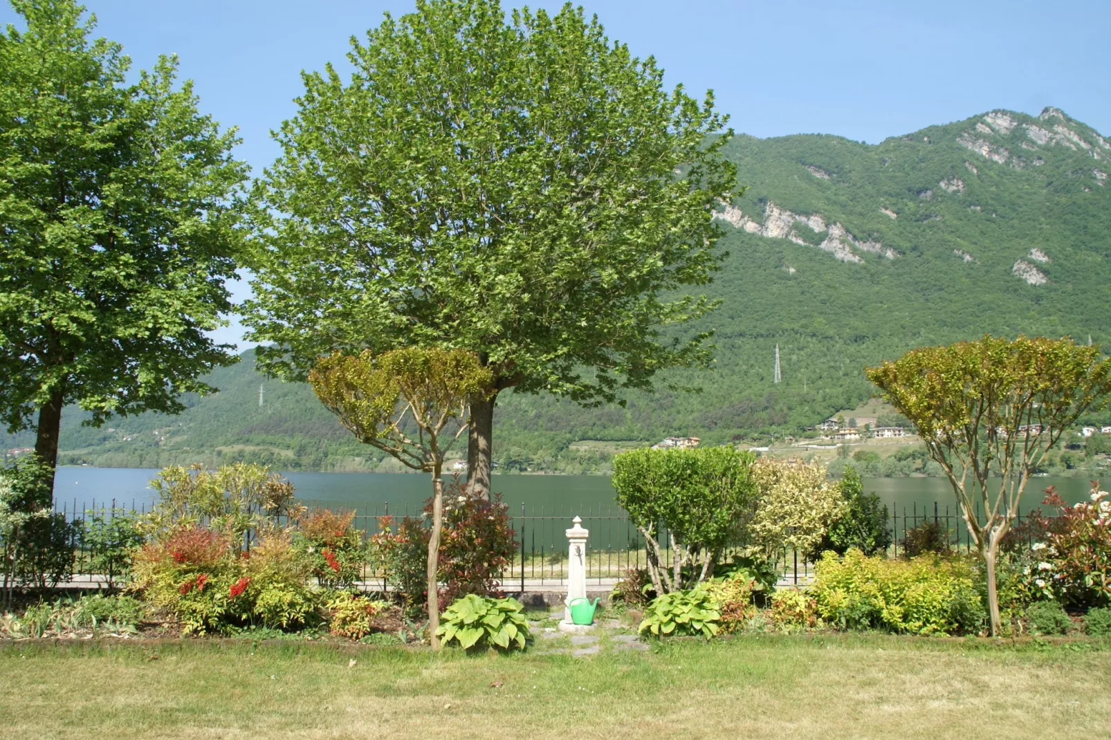 Villa Stefano-Tuinen zomer
