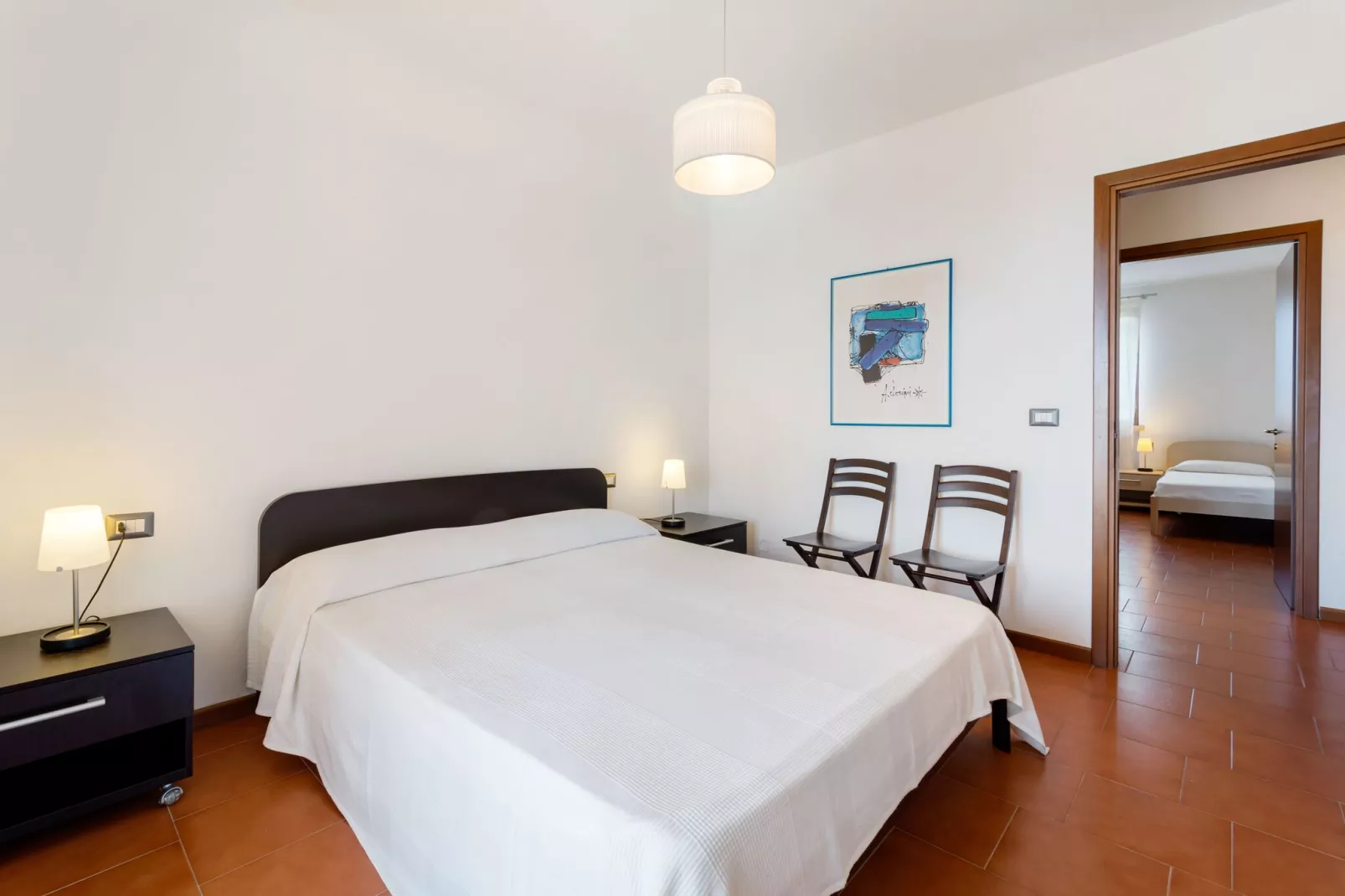Mooi vakantiehuis vlak bij het Gardameer met zwembad-Slaapkamer