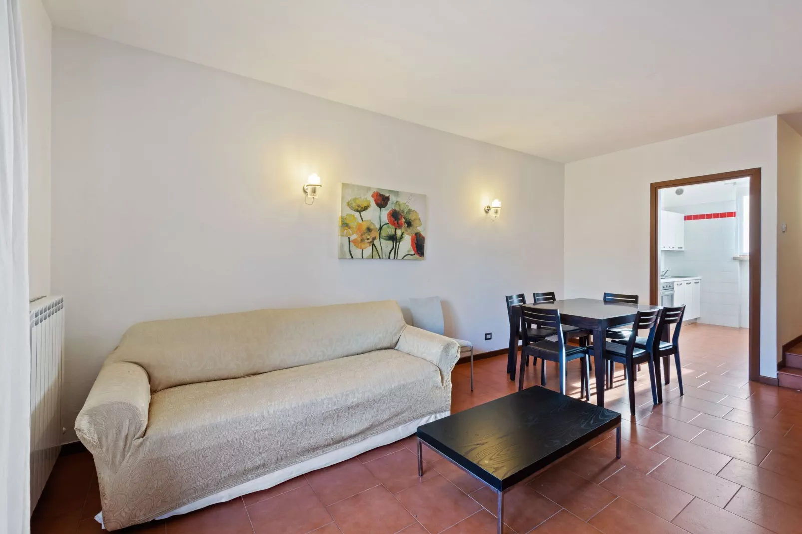 Gezellig appartement in Polpenazze del Garda met grote tuin-Woonkamer