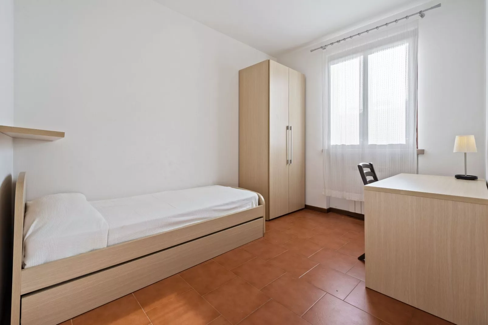 Gezellig appartement in Polpenazze del Garda met grote tuin-Slaapkamer