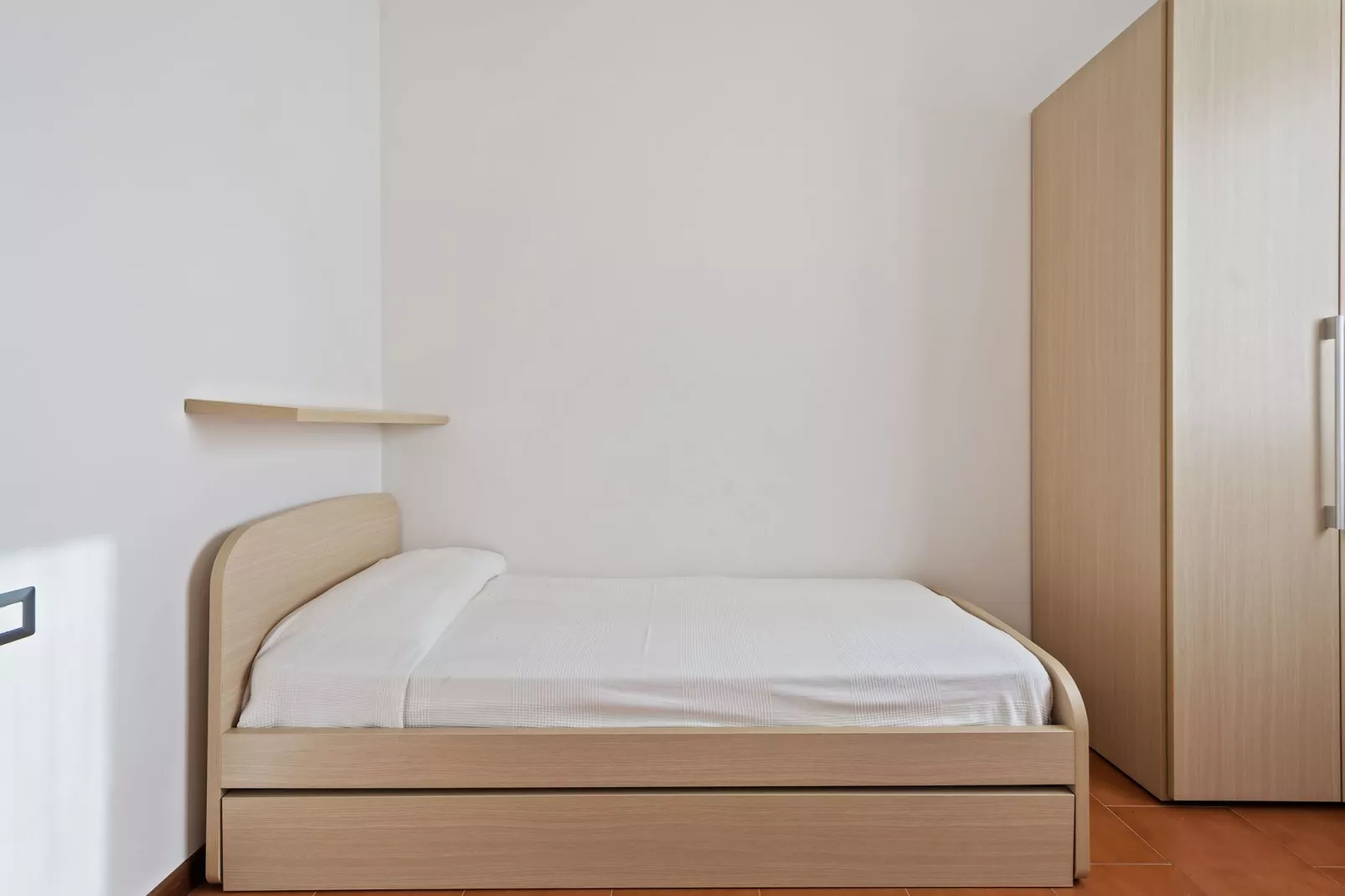Gezellig appartement in Polpenazze del Garda met grote tuin-Slaapkamer