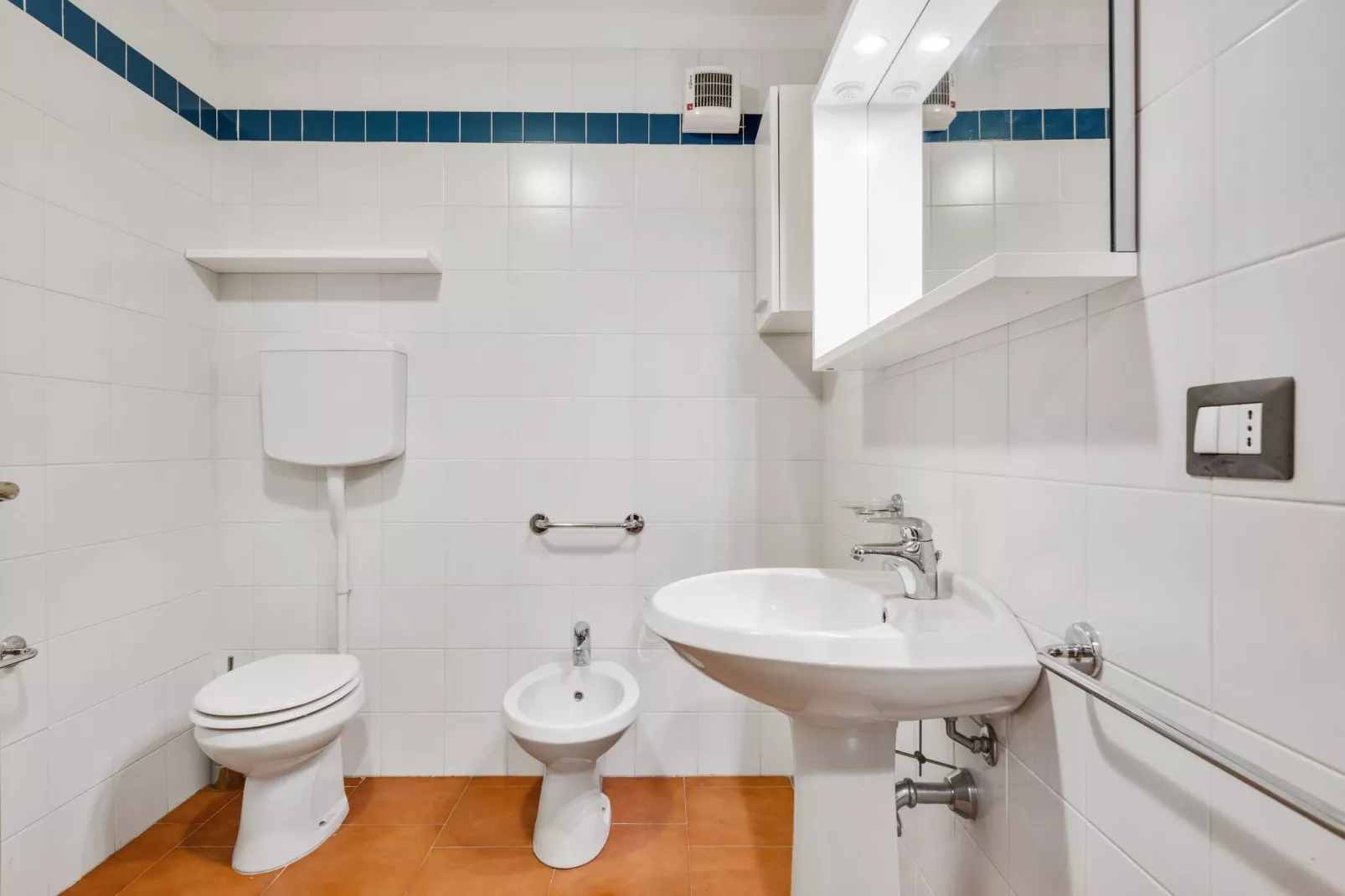 Gezellig vakantiehuis vlak bij het Gardameer met zwembad-Badkamer