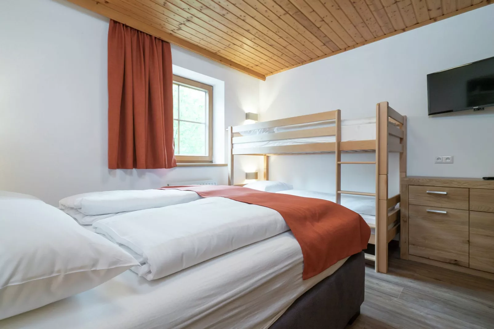 Luxe appartement in Saalbach-Hinterglemm nabij het skigebied-Slaapkamer