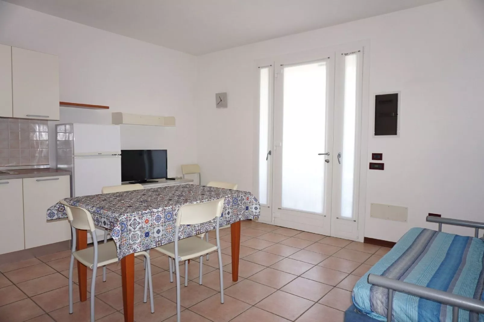 VILLAGGIO BETULLE lido Altanea tipo B villetta-Woonkamer