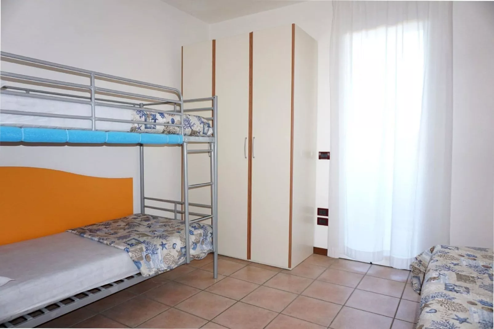 VILLAGGIO BETULLE lido Altanea tipo B villetta-Slaapkamer
