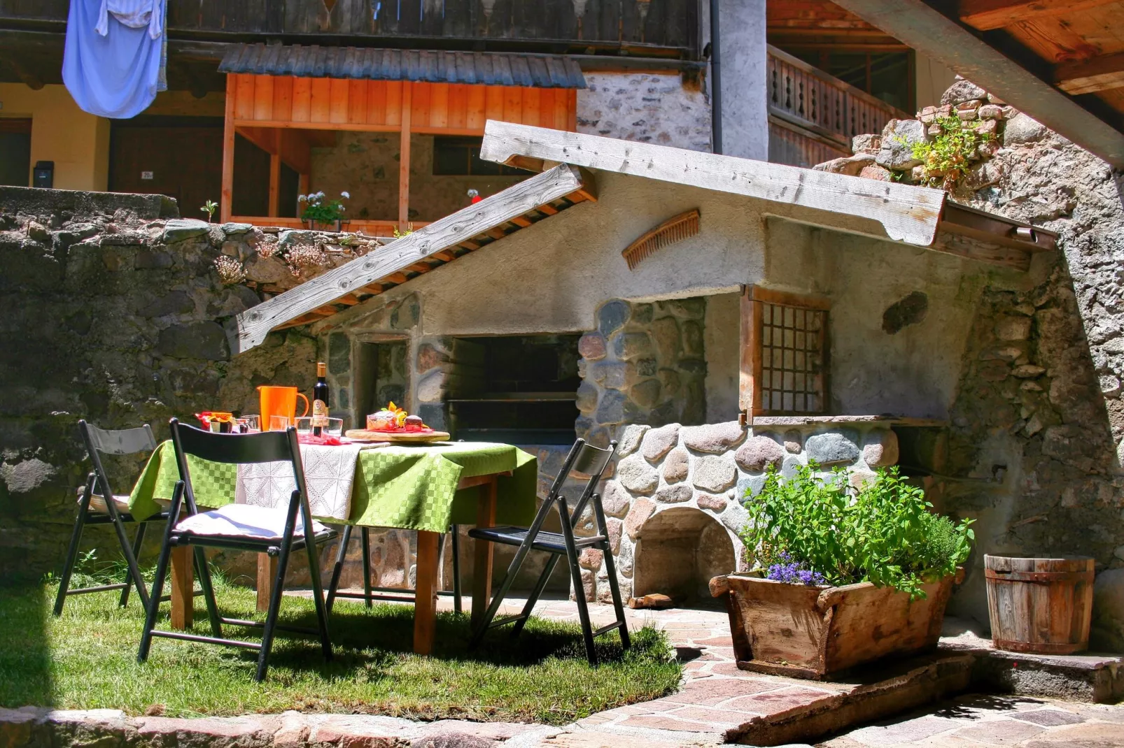 Casa Marzari-Tuinen zomer