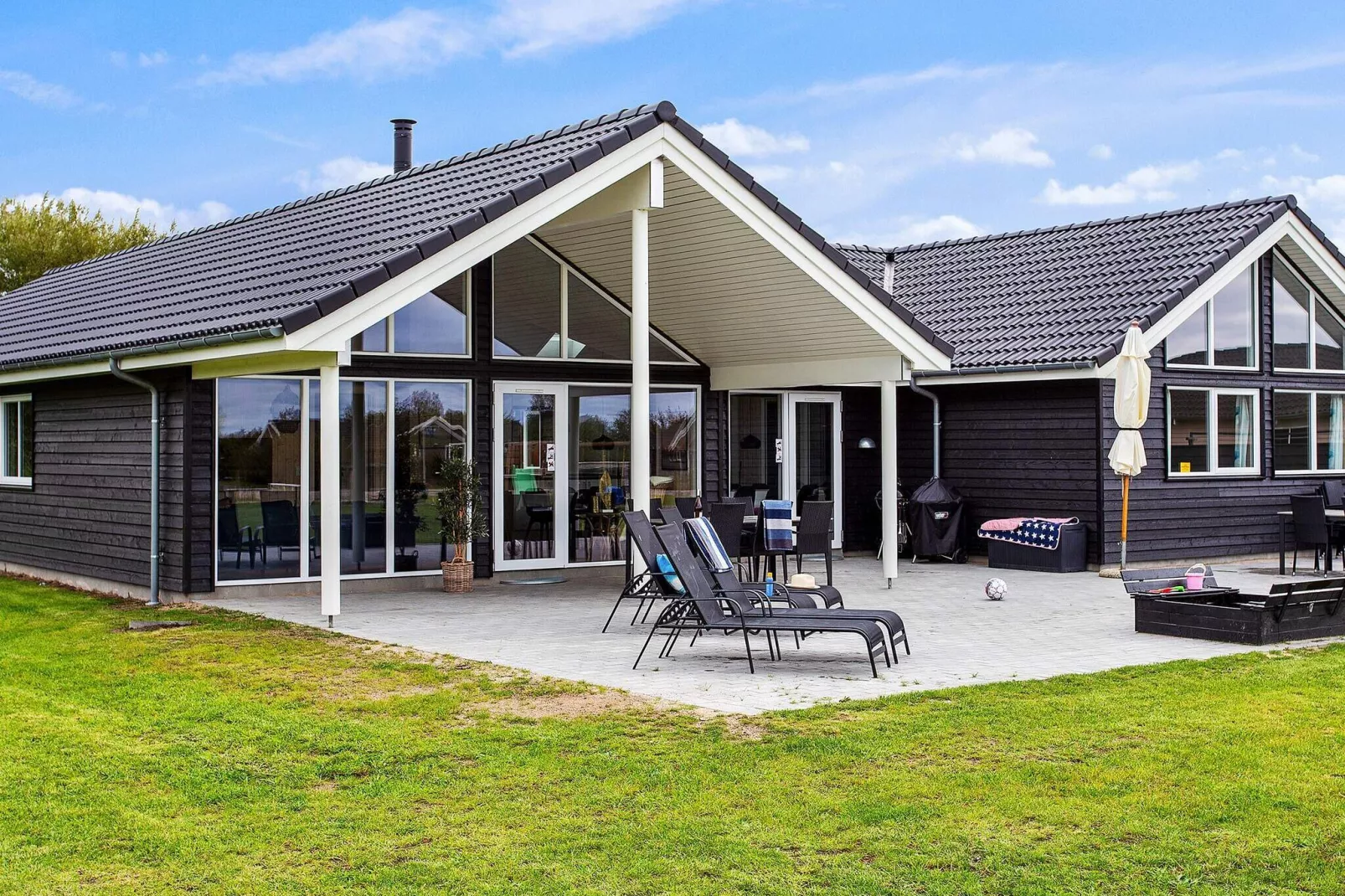 16 persoons vakantie huis in Idestrup