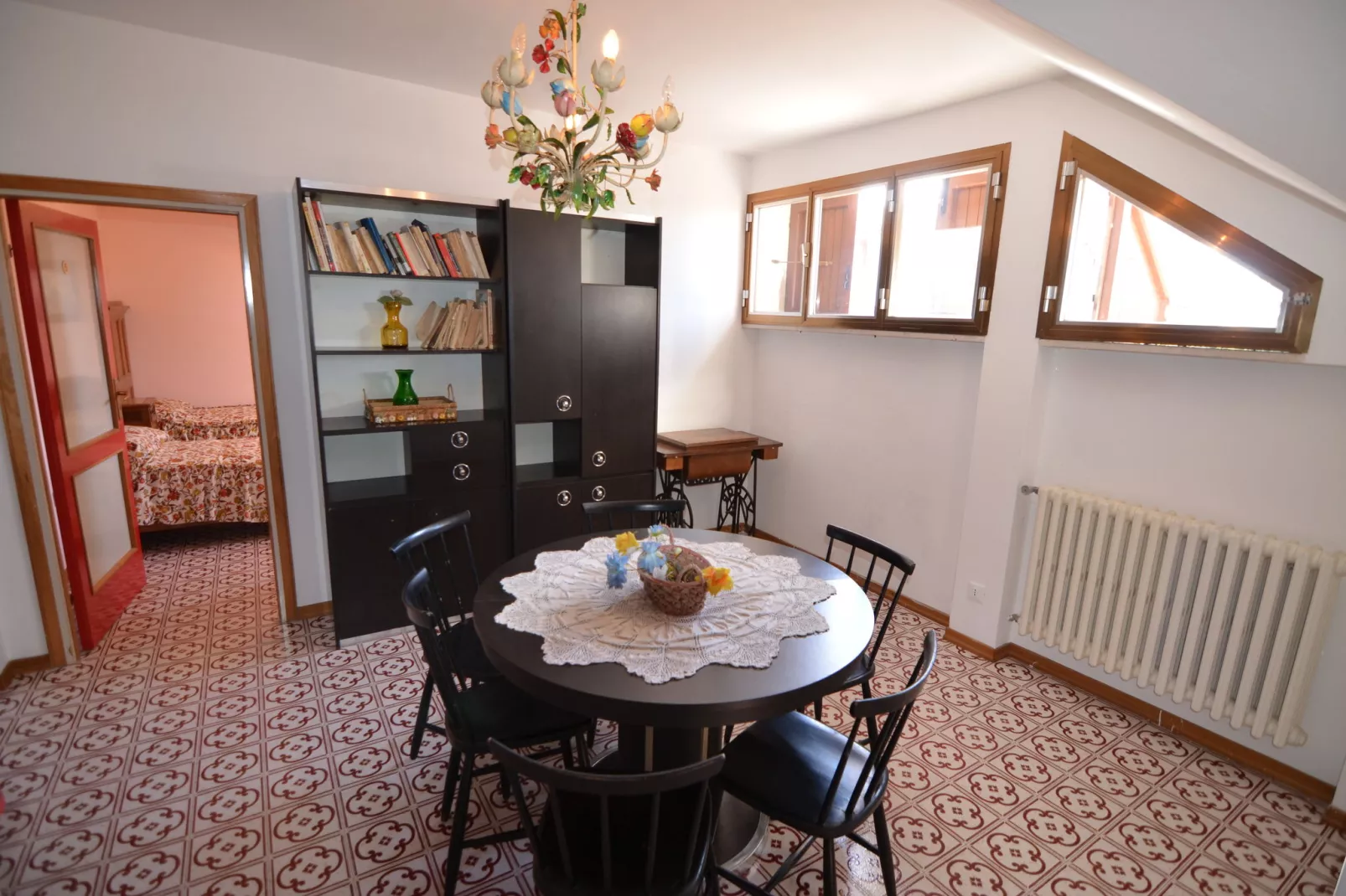 Prettig vakantiehuis in Montescudo met fraai dakterras-Recreatieruimte