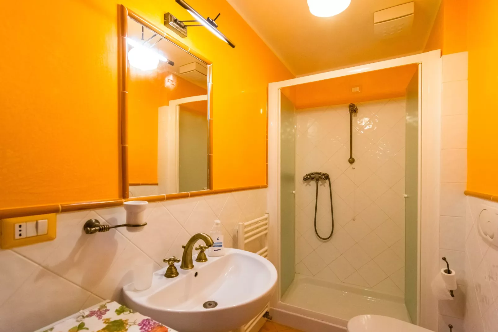 Casa dei Ciompi-Badkamer