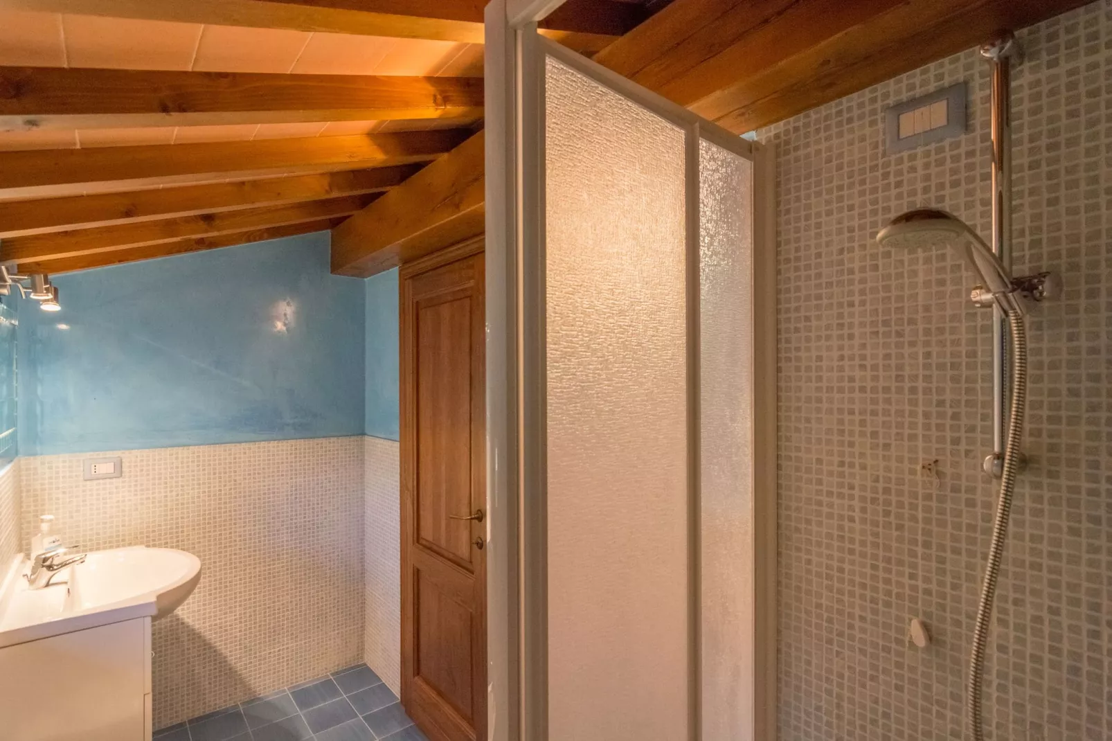 Casa dei Ciompi-Badkamer