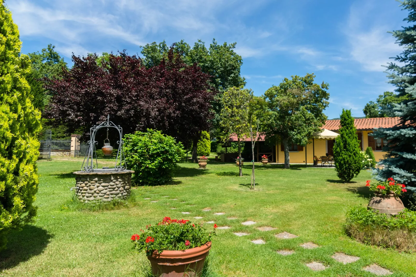 Villa Fiorentino-Tuinen zomer