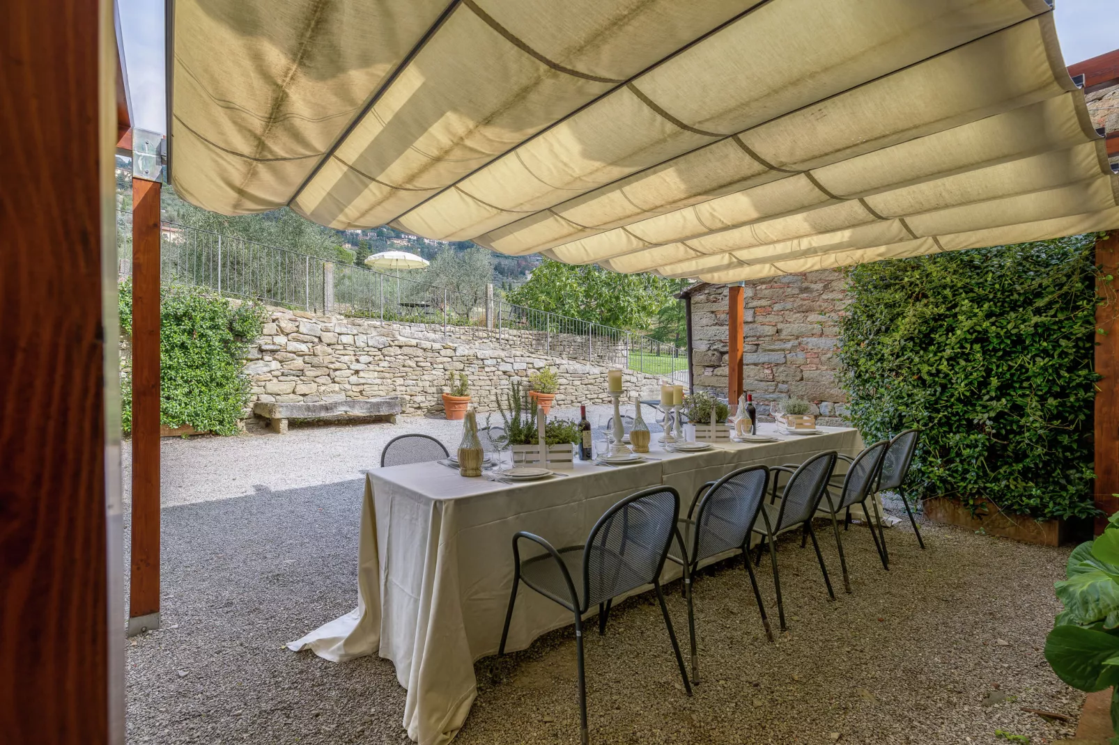 Fontocchio Diciassette-Terrasbalkon