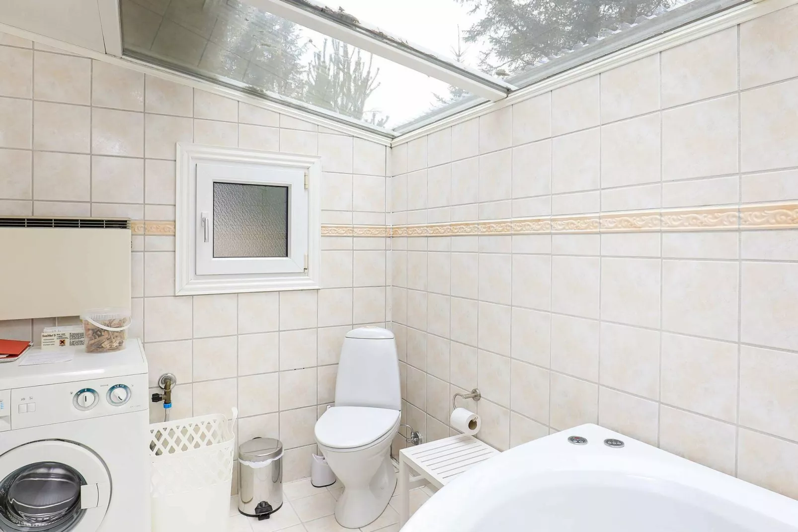 Gerestaureerde huisje met spa -- By Traum Ferienwohnungen-Binnen