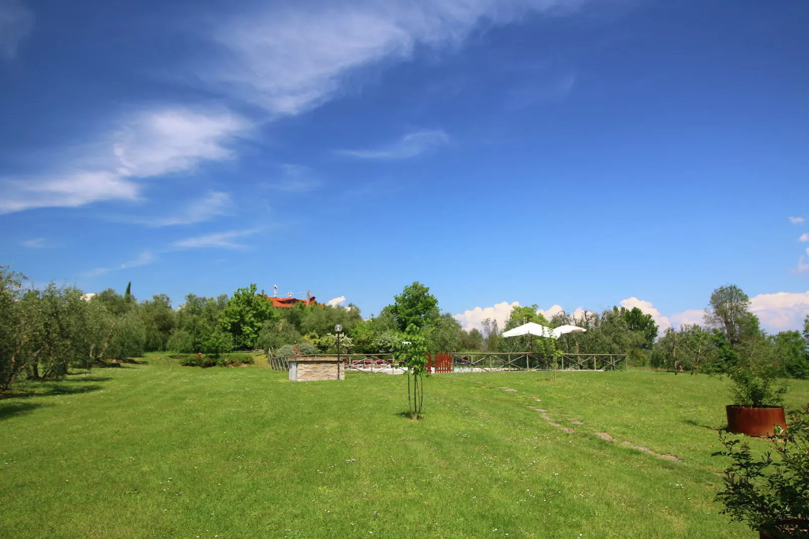 Villa Marcy-Tuinen zomer