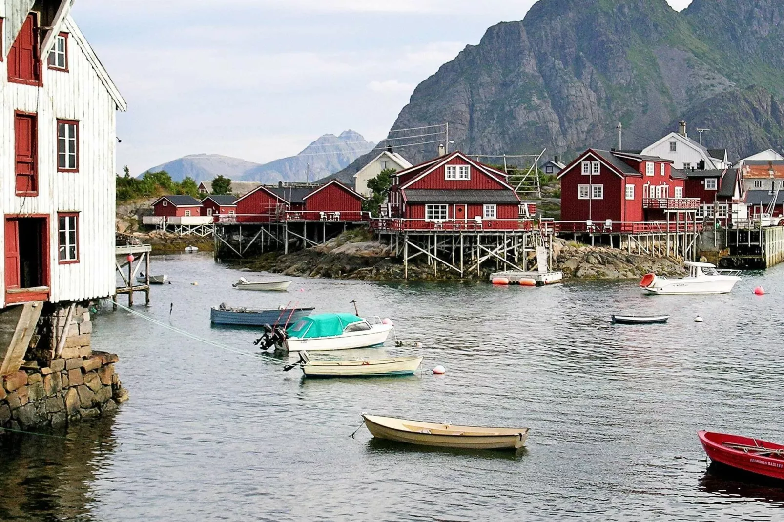 3 persoons vakantie huis in Henningsvær-By Traum-Waterzicht
