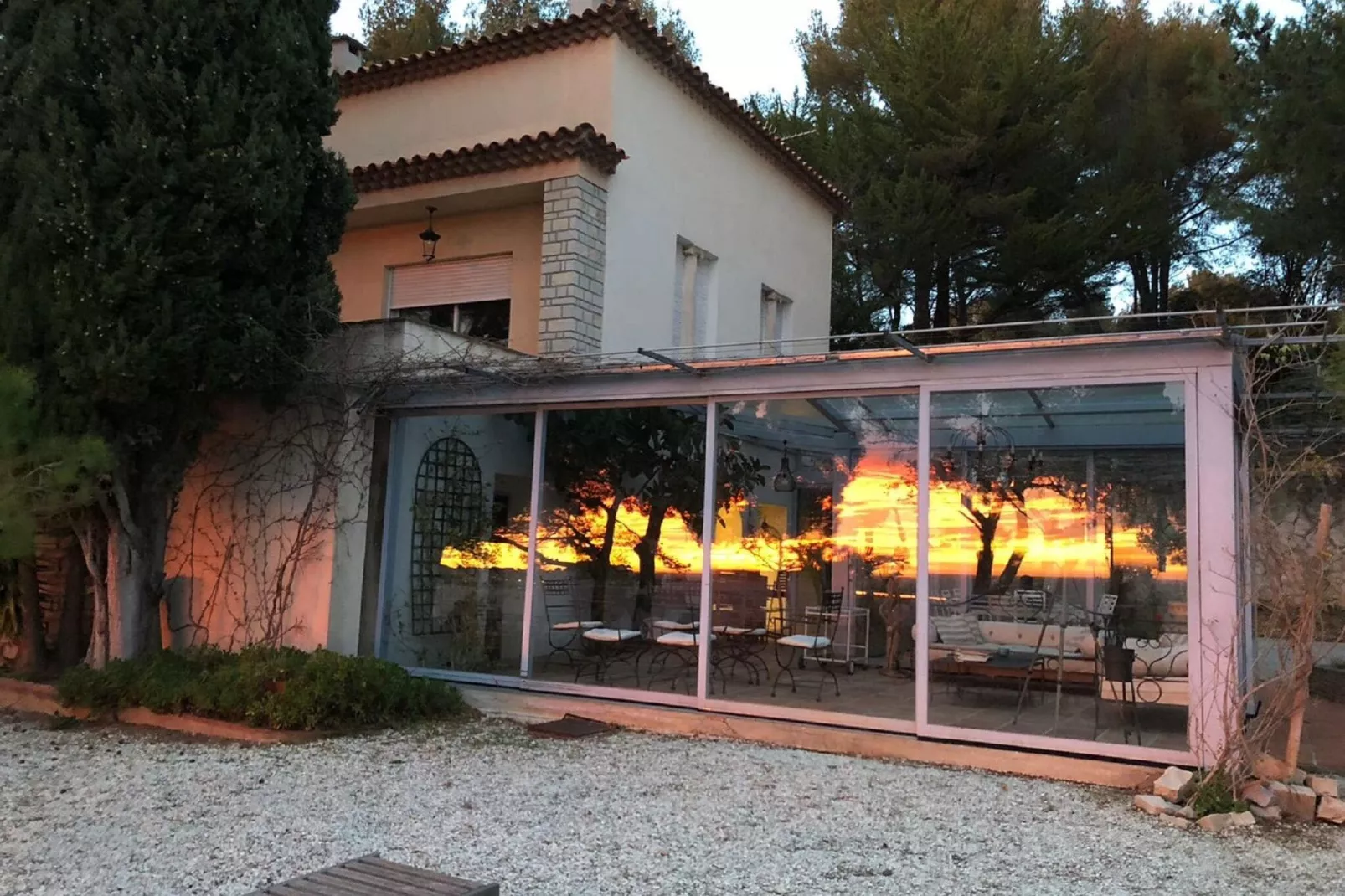 LA VILLA BLANCHE