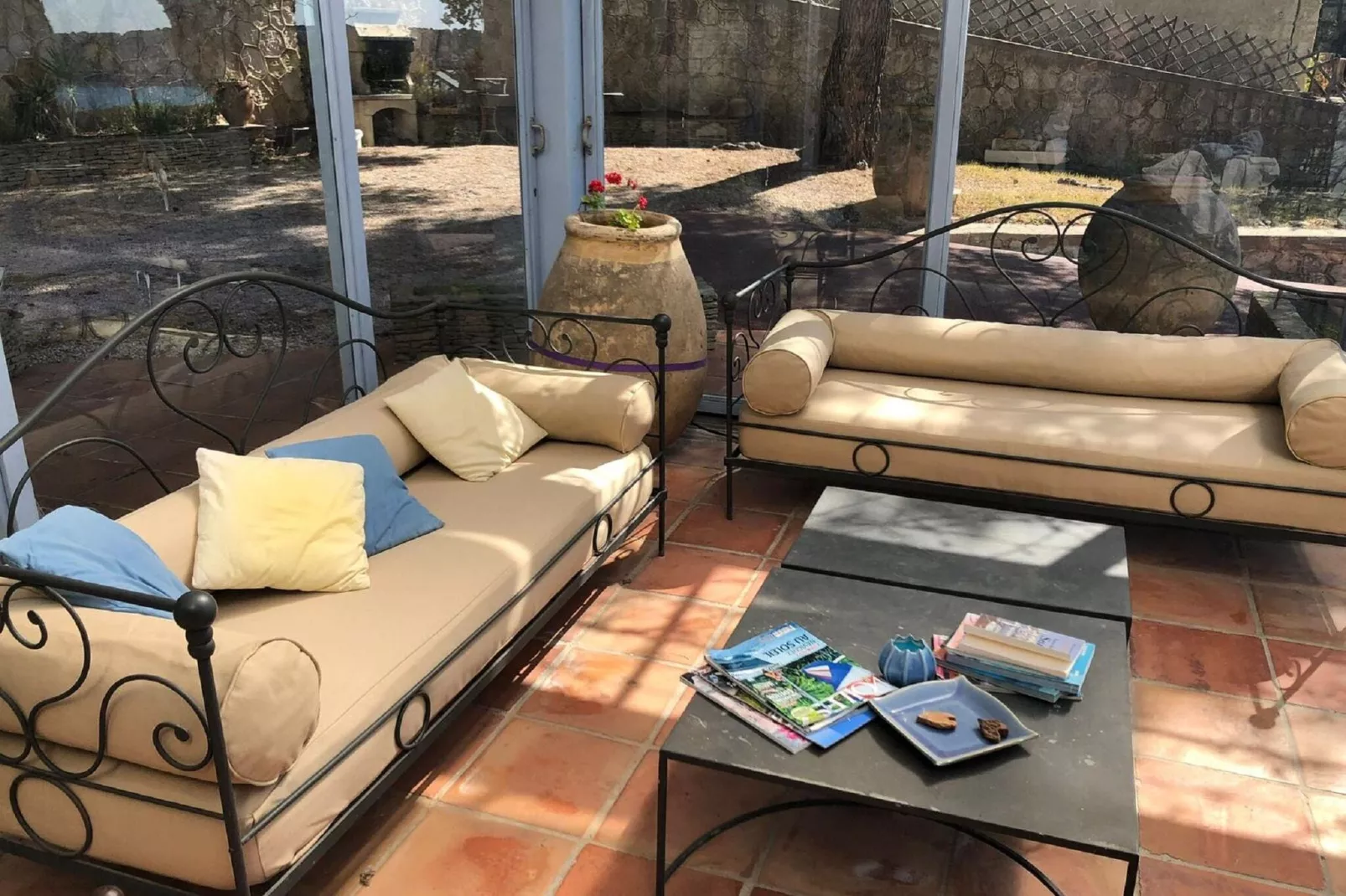 LA VILLA BLANCHE-Terrasbalkon