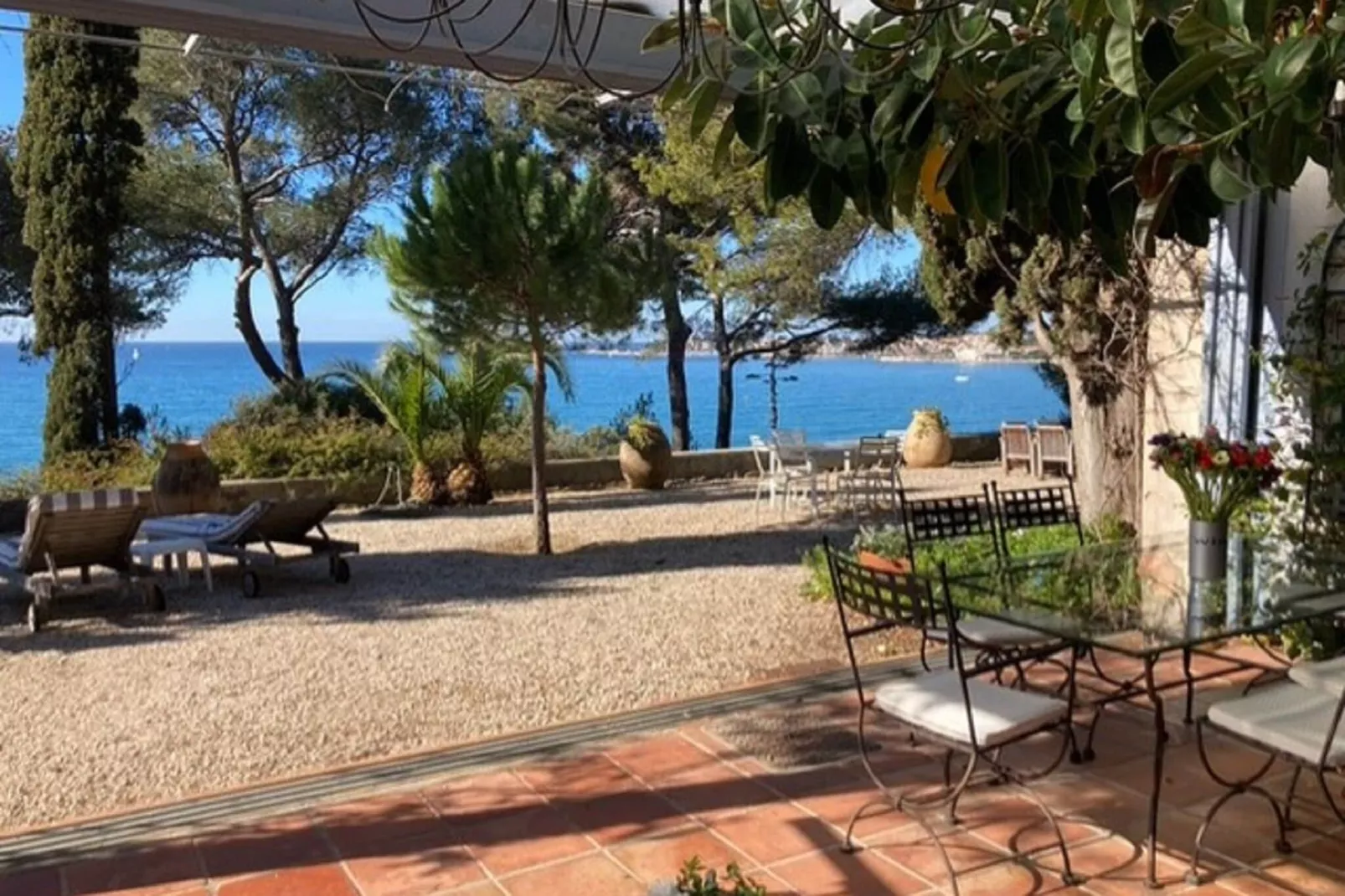 LA VILLA BLANCHE-Terrasbalkon