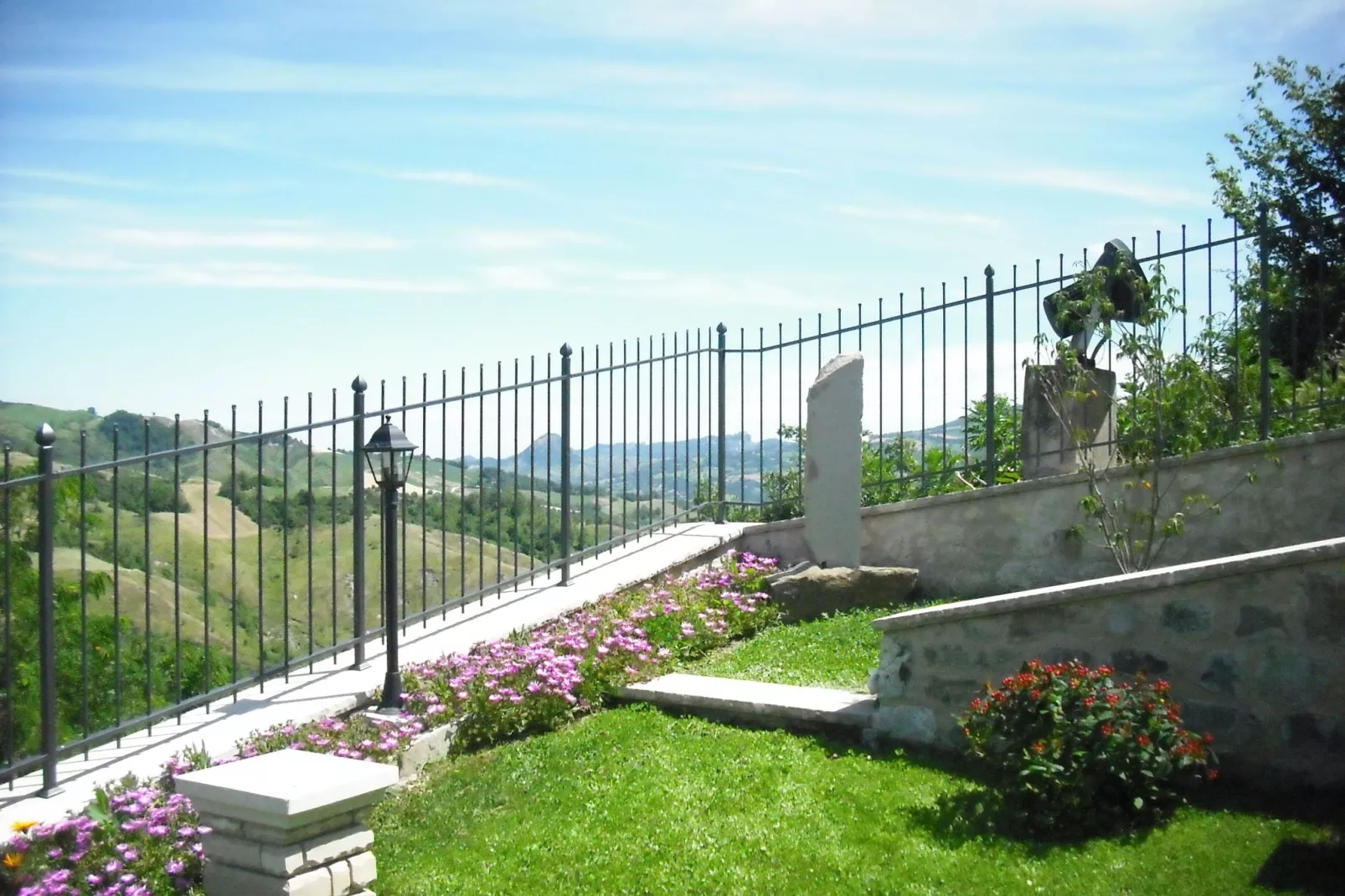 Castello Fatato Sogni-Tuinen zomer