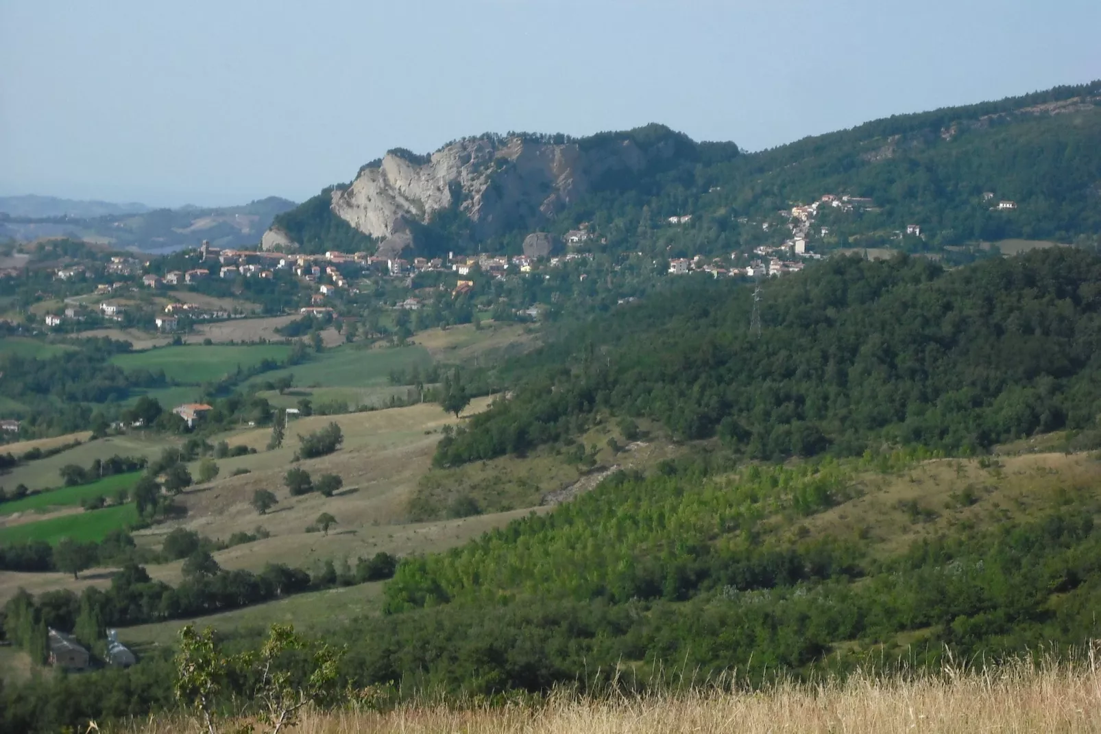 Castello Fatato Sogni-Uitzicht zomer