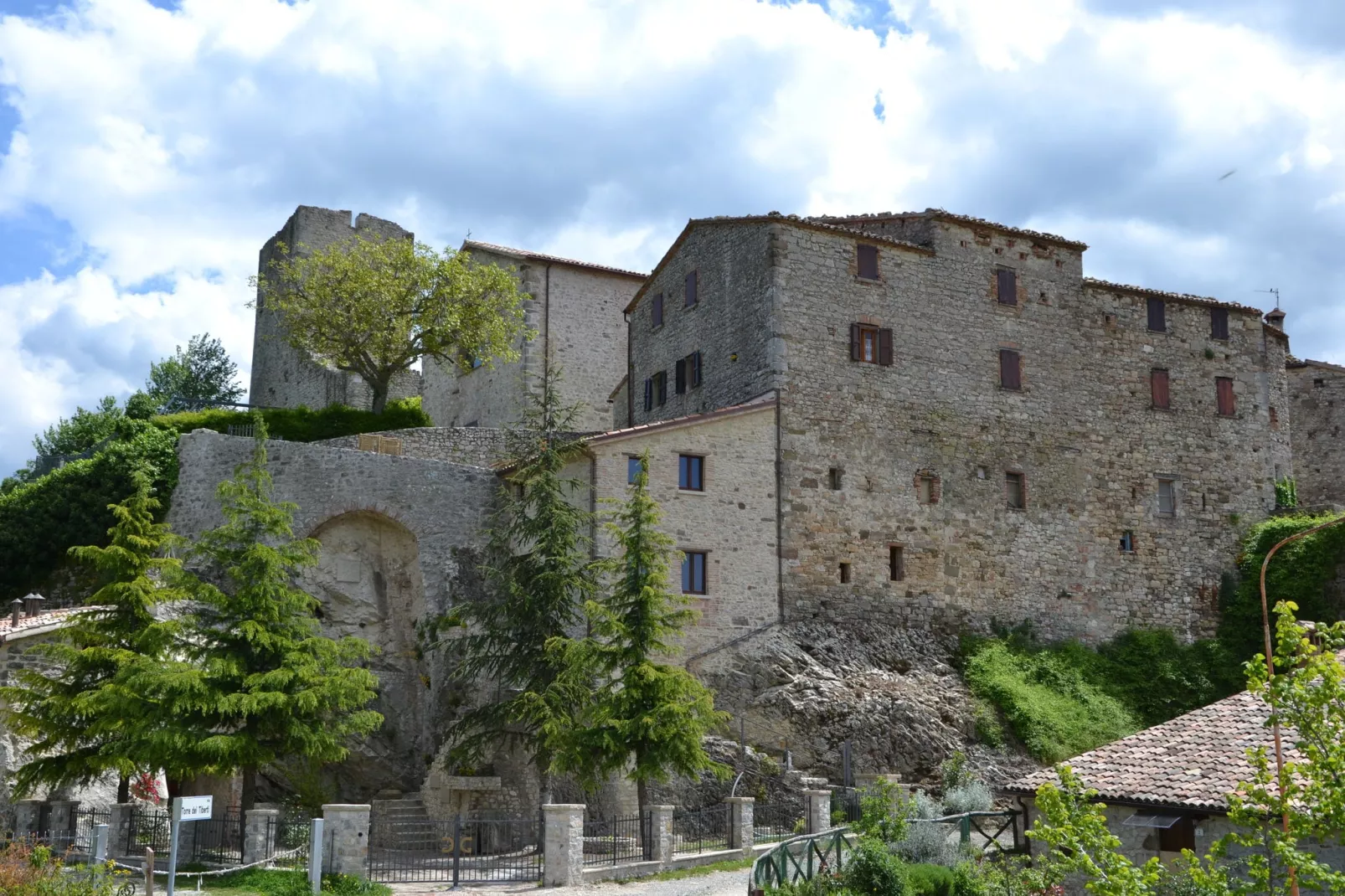 Castello Fatato Sogni-Buitenkant zomer