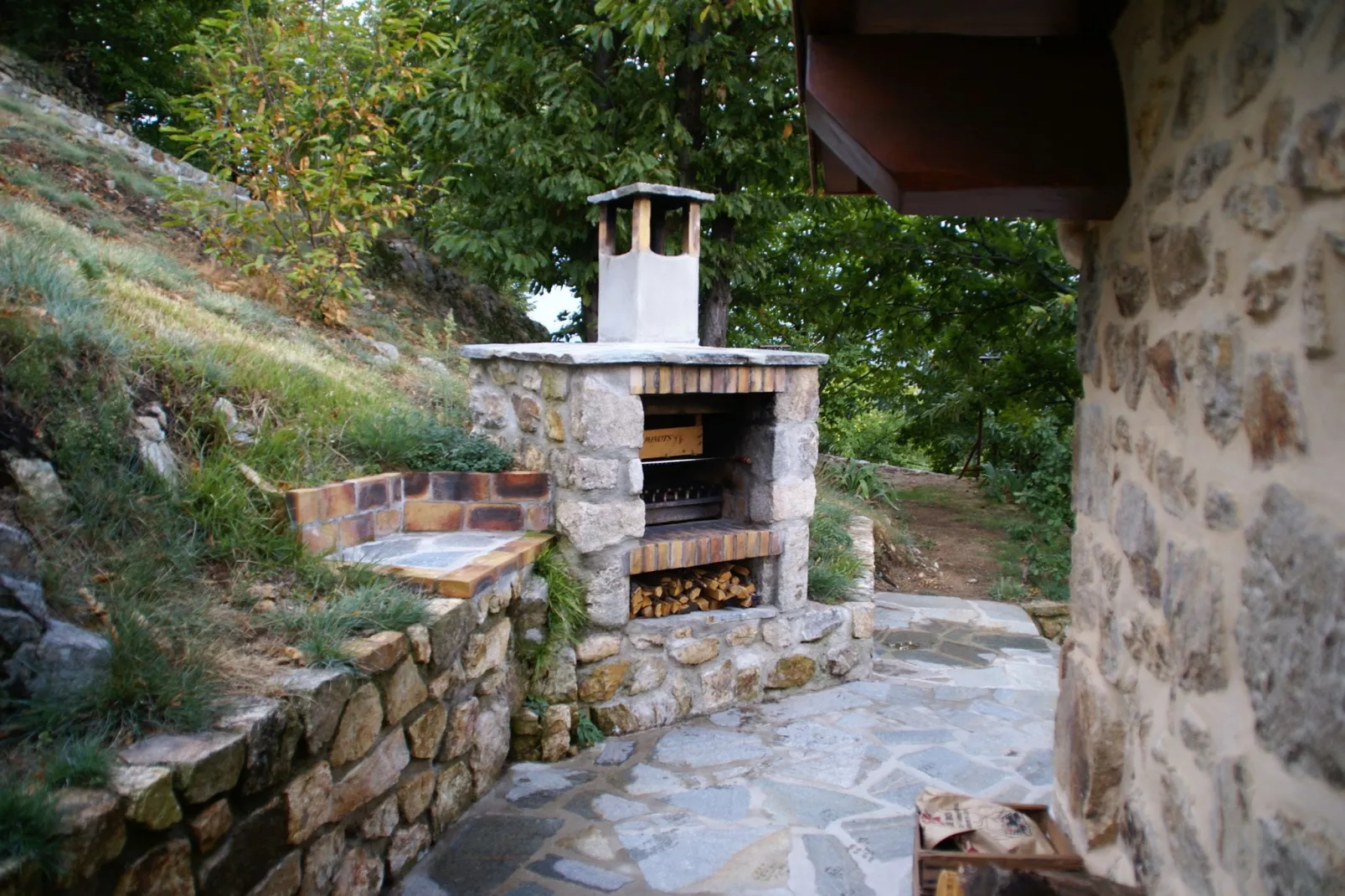 Maison de vacances - Saint-Pierre-de-Colombier-Tuinen zomer