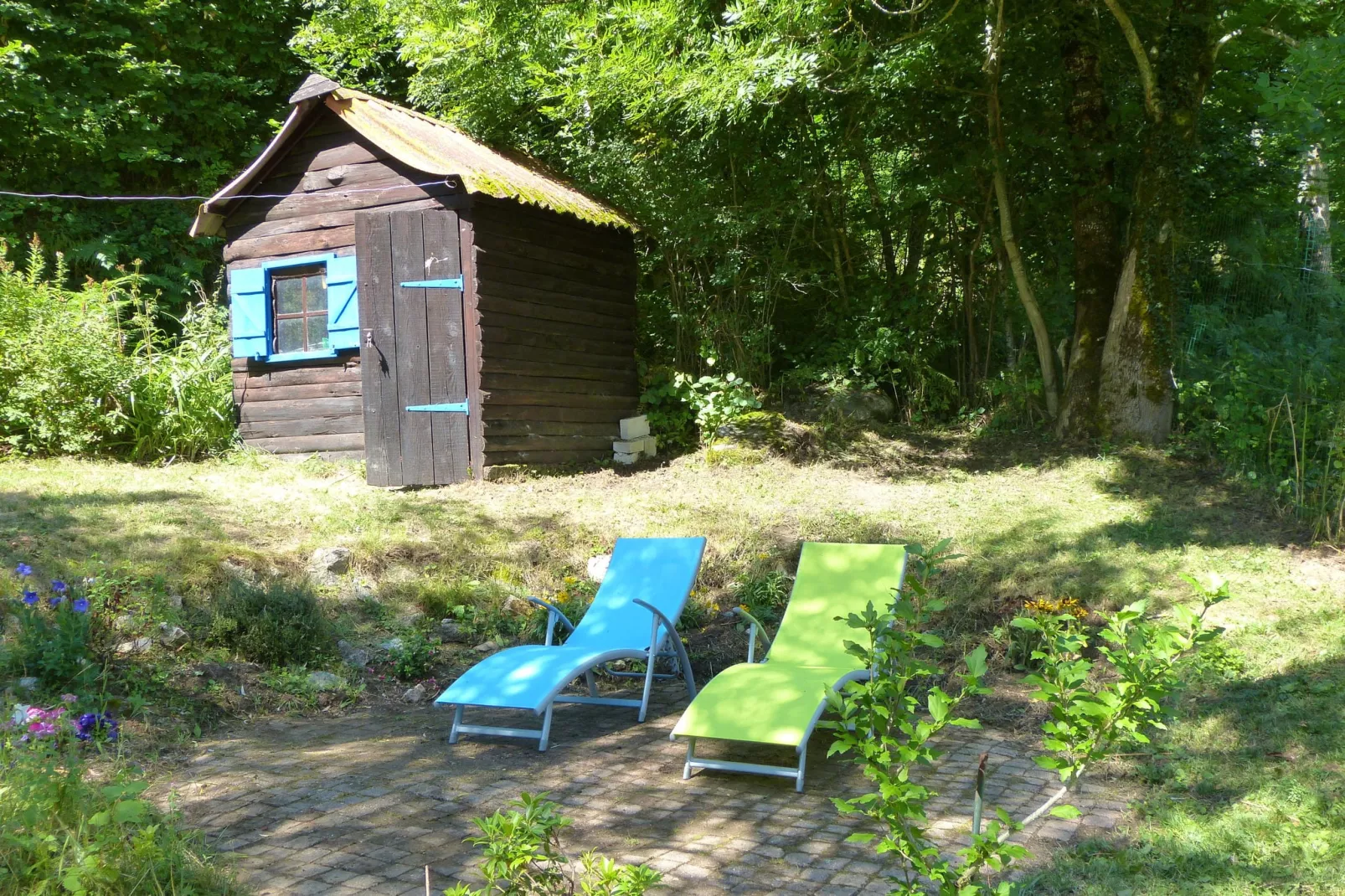 A little house in the mountains-Tuinen zomer