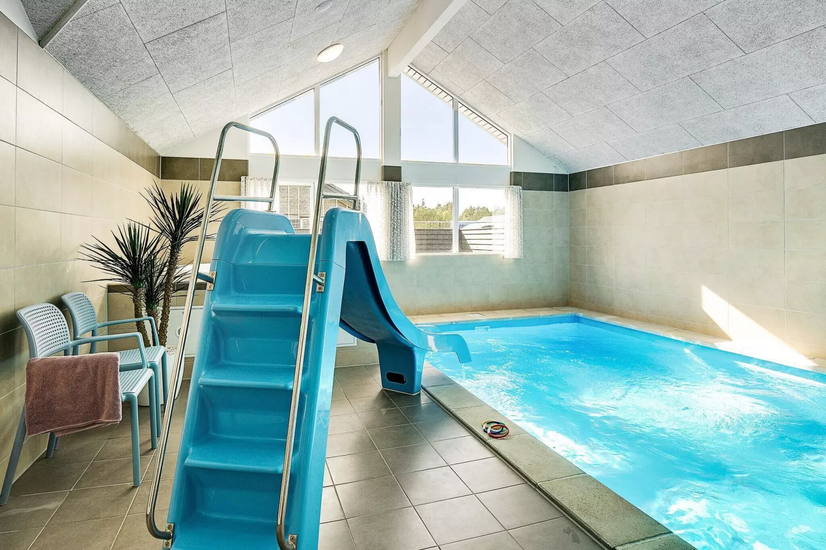 18 persoons vakantie huis in Nørre Nebel-Zwembad