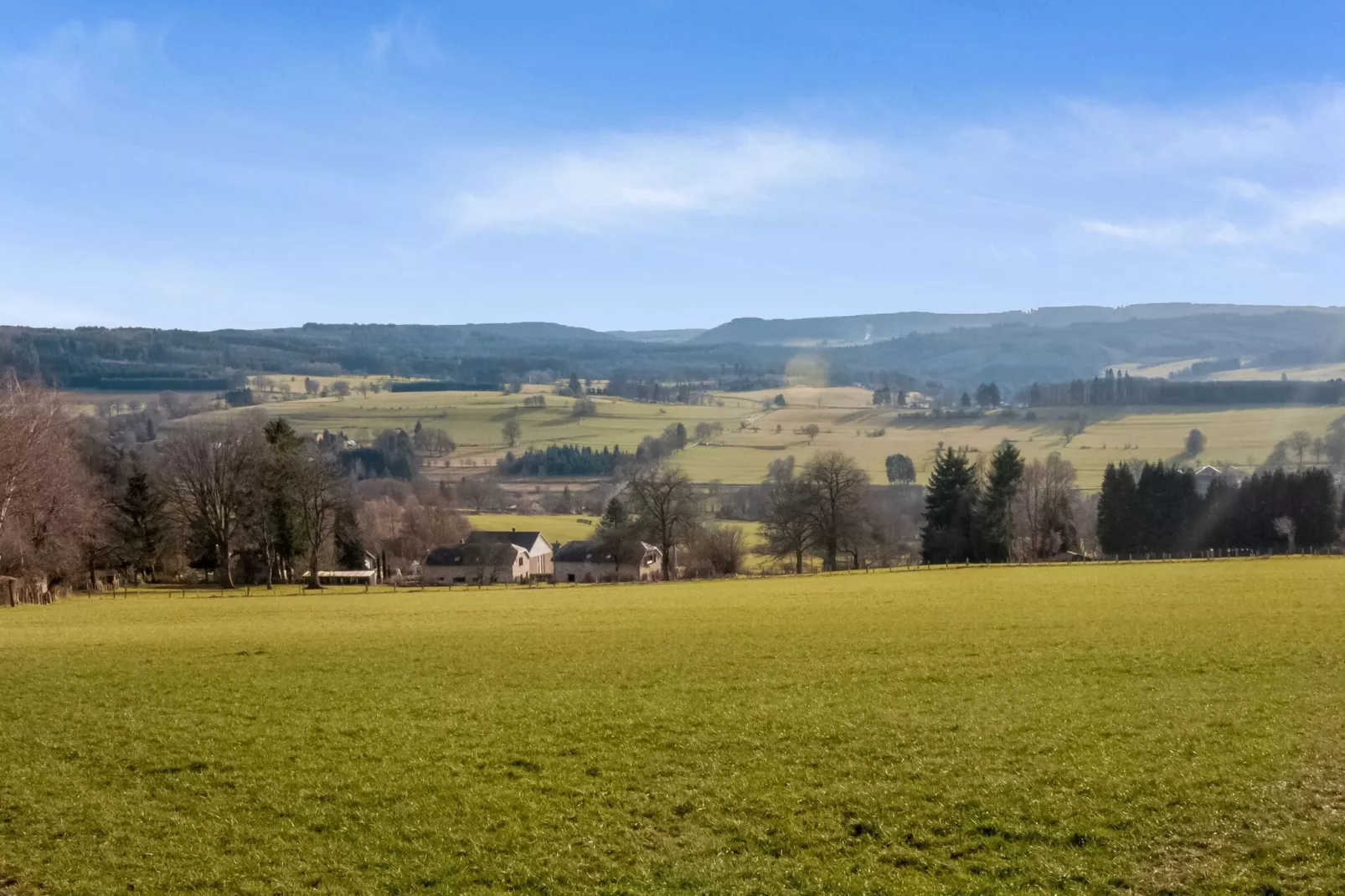 Superbe maison de vacances à Vieslam pour 6 adultes-Uitzicht zomer