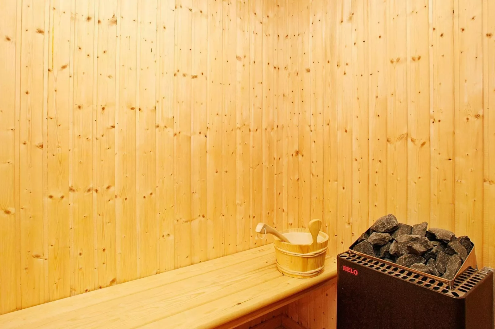 10 persoons vakantie huis in Brovst-Sauna