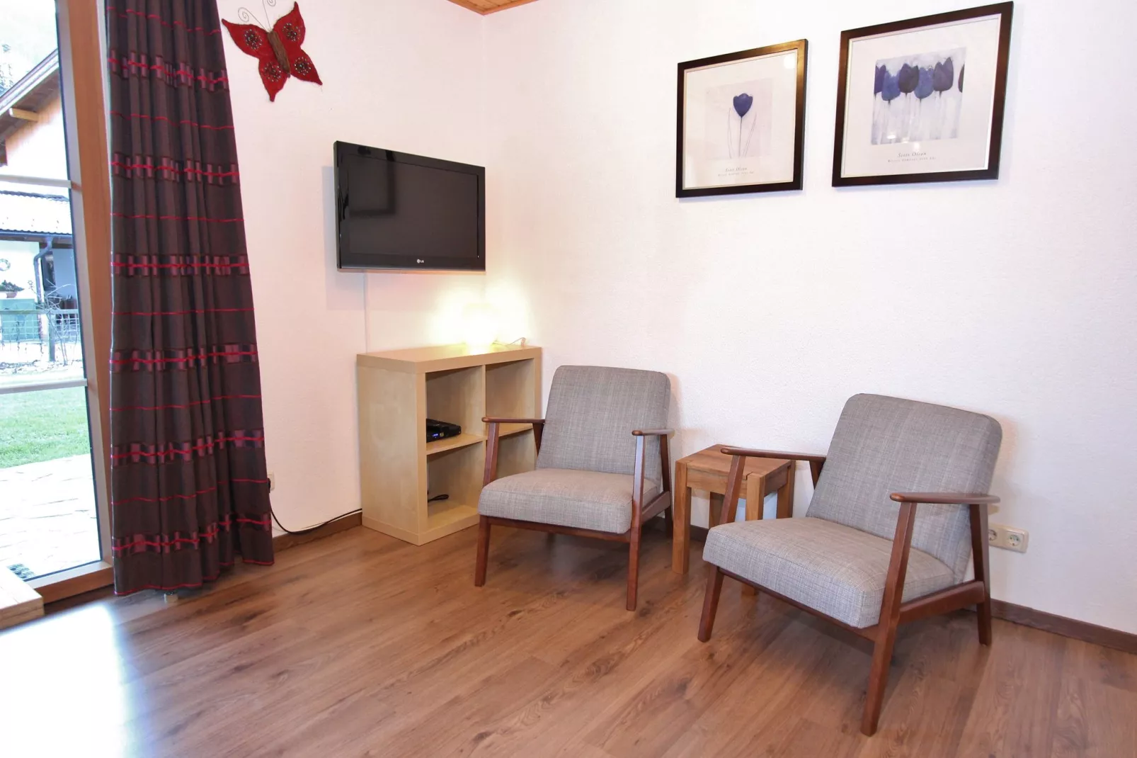 Sfeervol appartement in Maria Alm met tuin en terras-Woonkamer