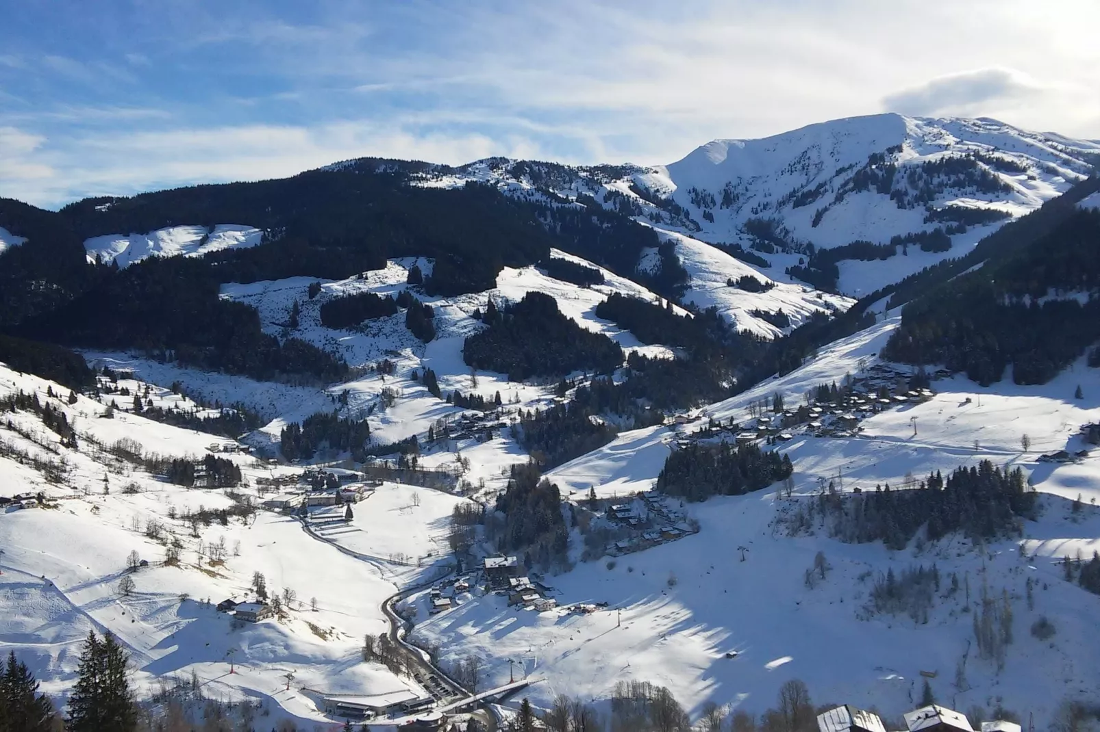 Ruim appartement in Maria Alm nabij een golfbaan-Gebied winter 1km
