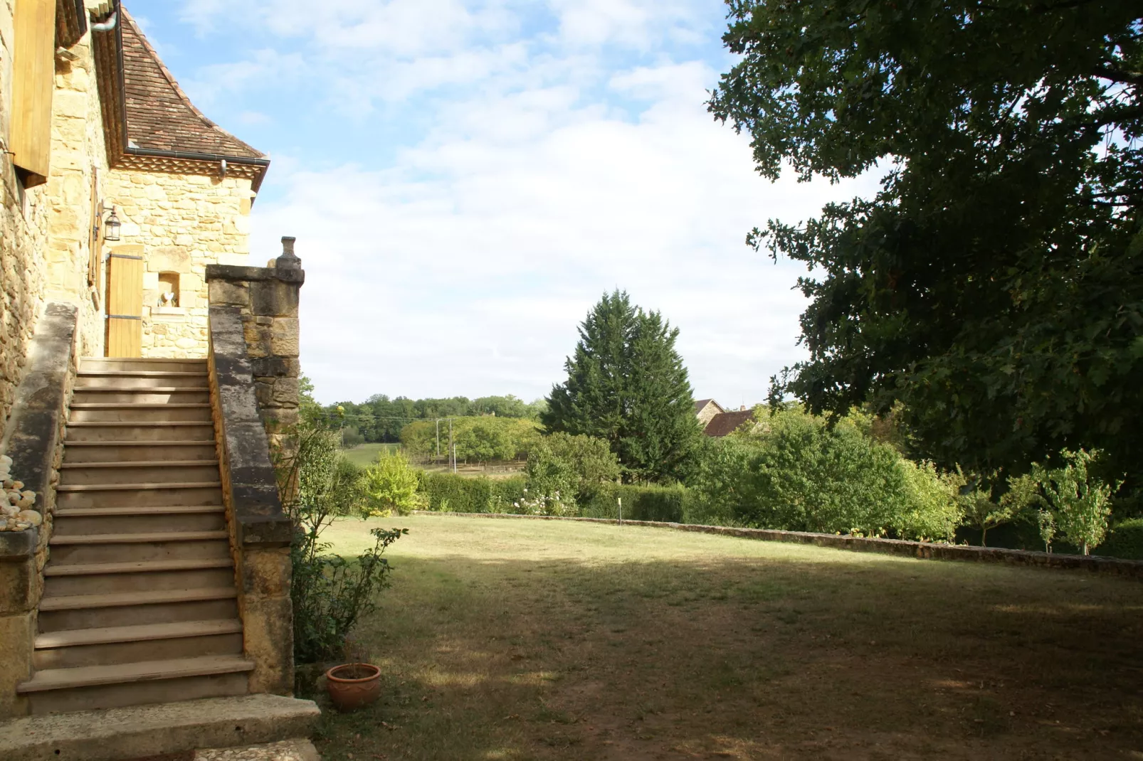 Maison de vacances Domme-Tuinen zomer