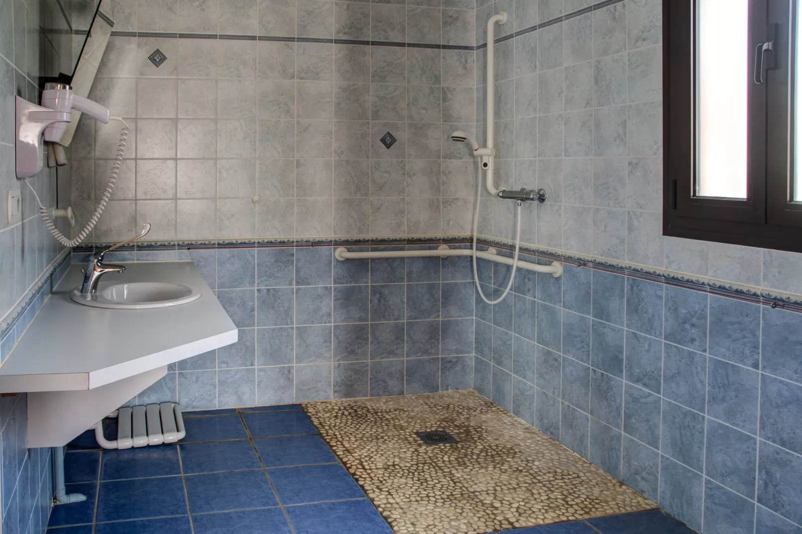 Parc Les Marrons - Tournesol-Badkamer