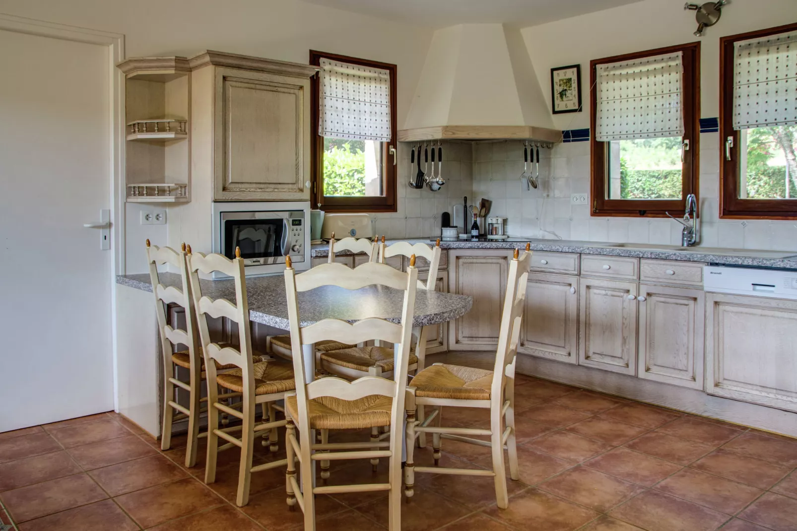 Maison 6 pers piscine partagée-Keuken